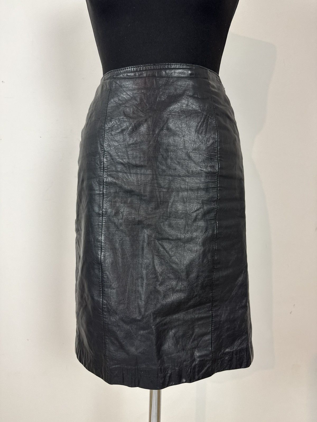 Wilsons Leather 100% Leather High-waisted Pencil Skirt s / 36 Size 27" / US 4 / IT 40 - 5 Thumbnail