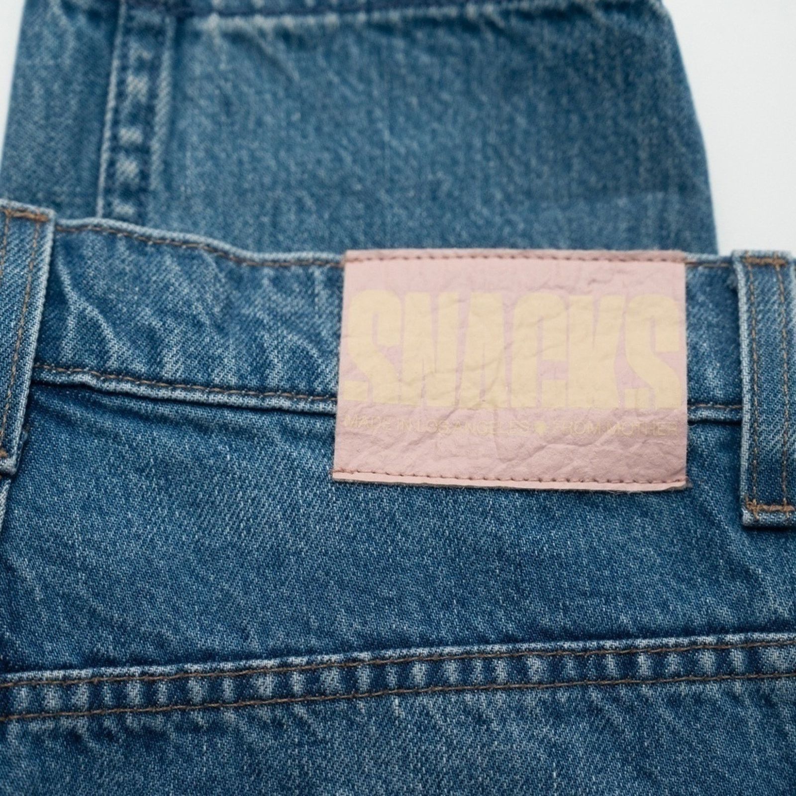 MOTHER MOTHER. SNACKS! High Waisted Twizzy Skimp Jeans. Size 26" / US 2 / IT 38 - 10 Thumbnail