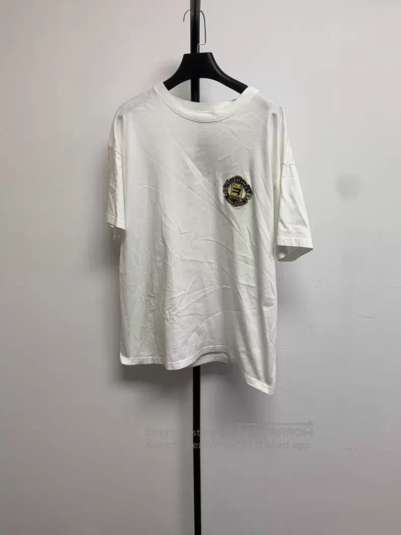 Balenciaga Balenciaga Badge Embellished Round Neck Pullover Short Sle Size US L / EU 52-54 / 3 - 1 Thumbnail