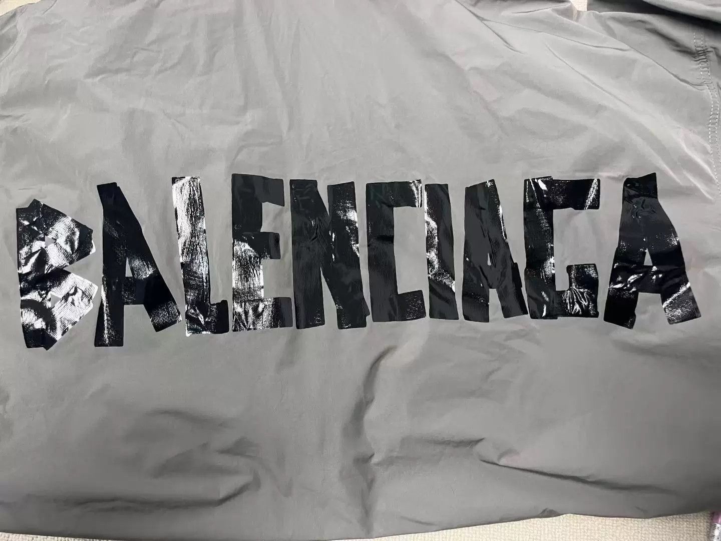 Balenciaga balenciaga logo print hooded jacket. Size US S / EU 44-46 / 1 - 2 Thumbnail