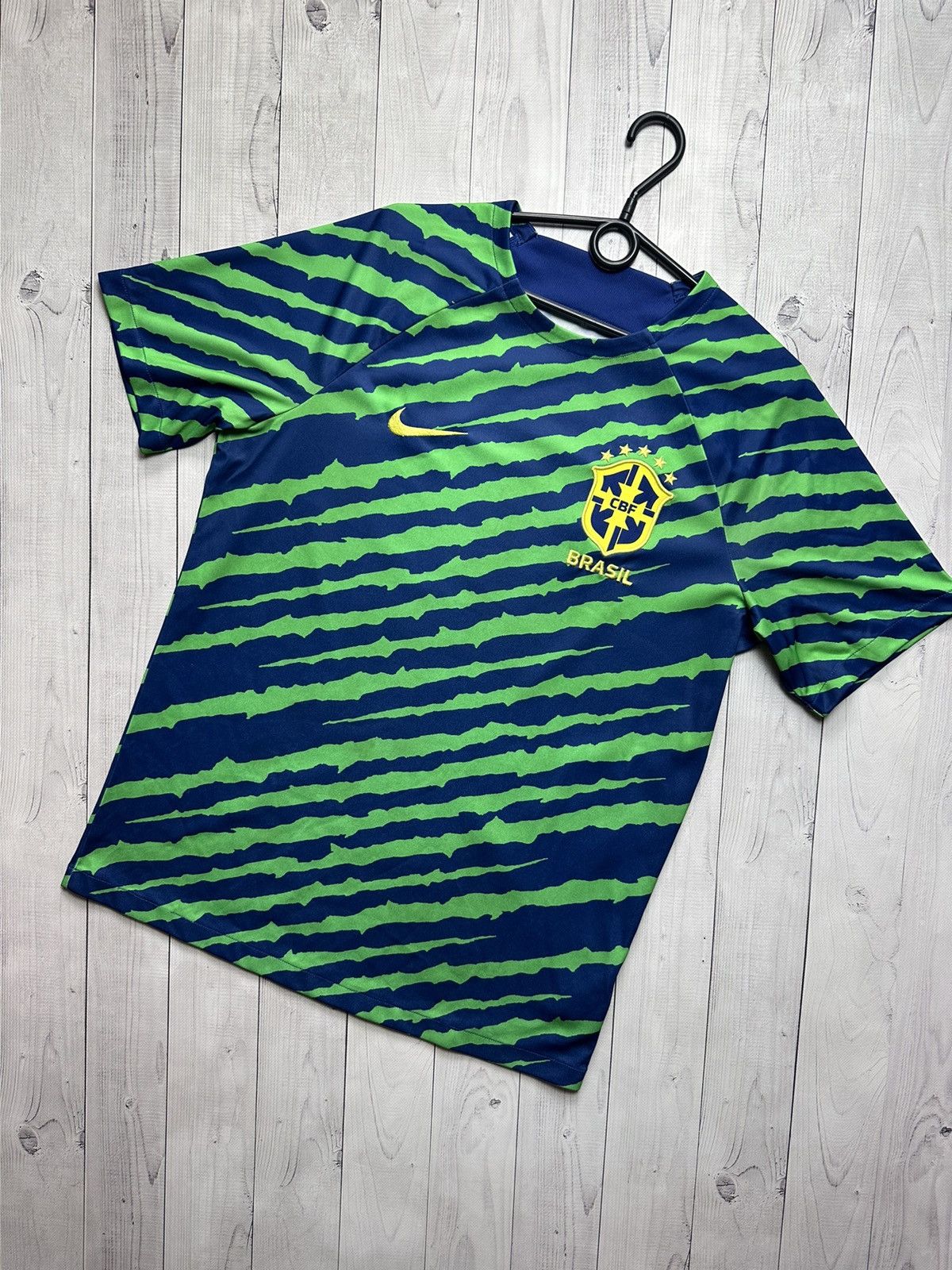 Vintage Brazil soccer jersey size L green rare logo Brasil Size US L / EU 52-54 / 3 - 1 Thumbnail