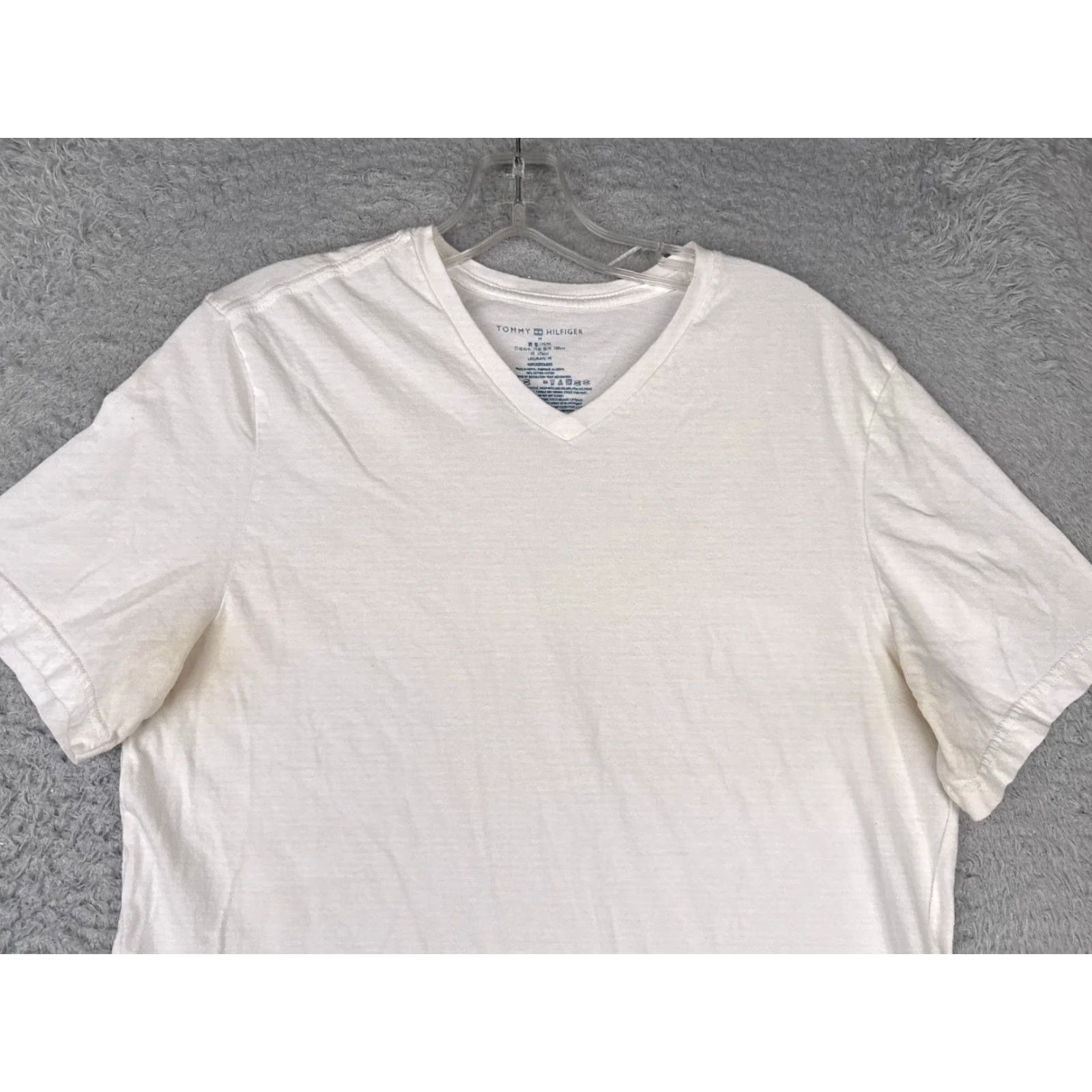Tommy Hilfiger Tommy Hilfiger Shirt Adult Medium White Short Sleeve V-Neck 100% Cotton READ Size US M / EU 48-50 / 2 - 4 Thumbnail