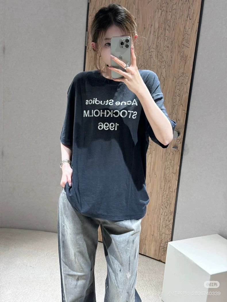 Acne Studios Acne Studios Black lettered short-sleeved shirt Size S / US 4 / IT 40 - 2 Thumbnail