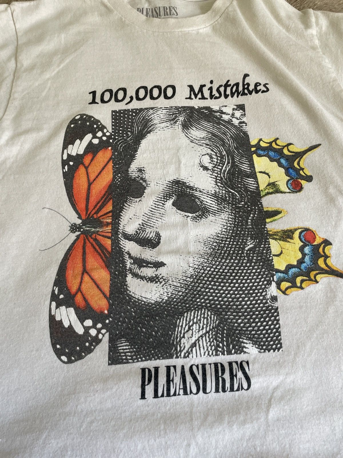 Pleasures PLEASURES "Mistakes” Tee Size US S / EU 44-46 / 1 - 1 Thumbnail