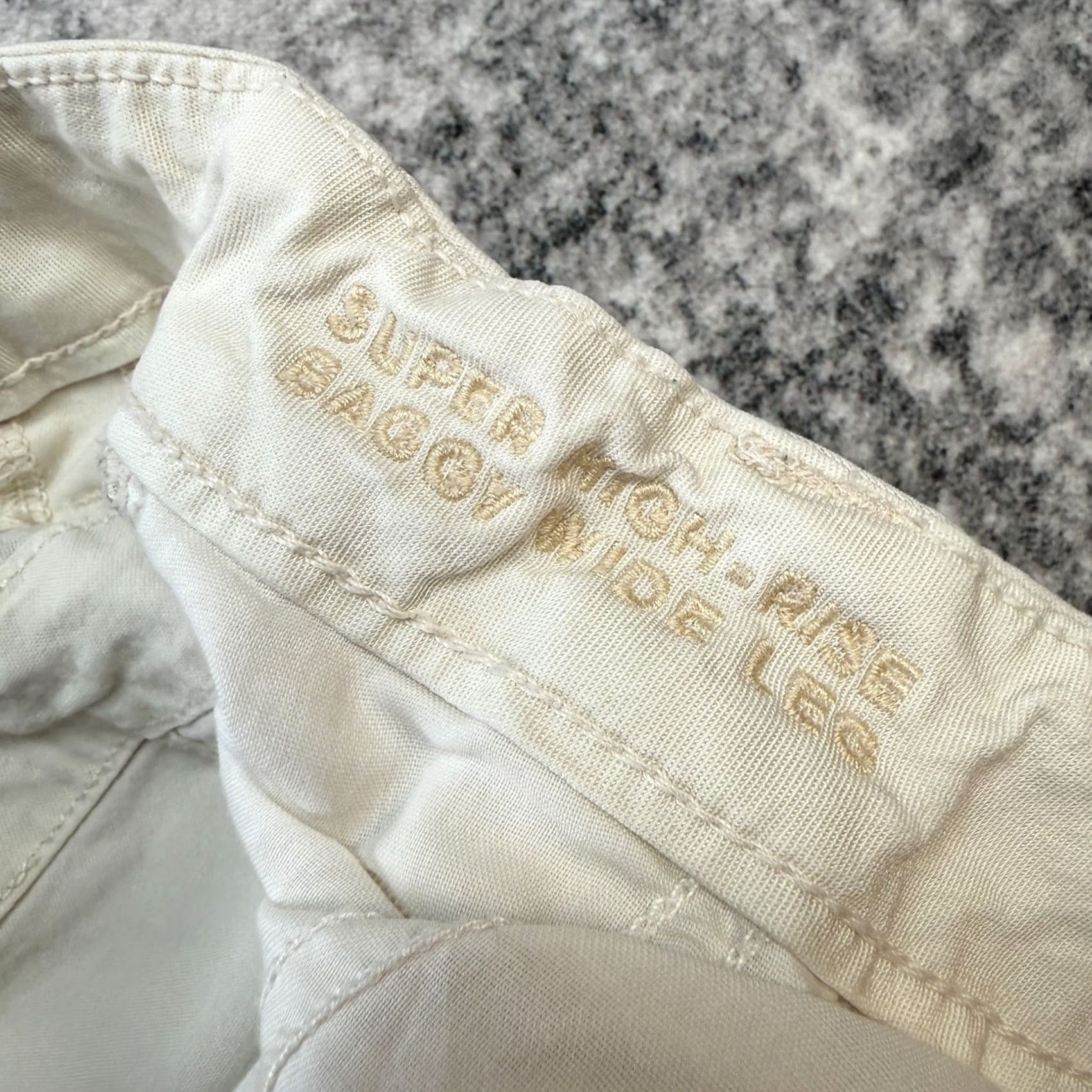 American Eagle Outfitters Item Specifications: Shoe Type: Running Size 28" / US 6 / IT 42 - 6 Thumbnail