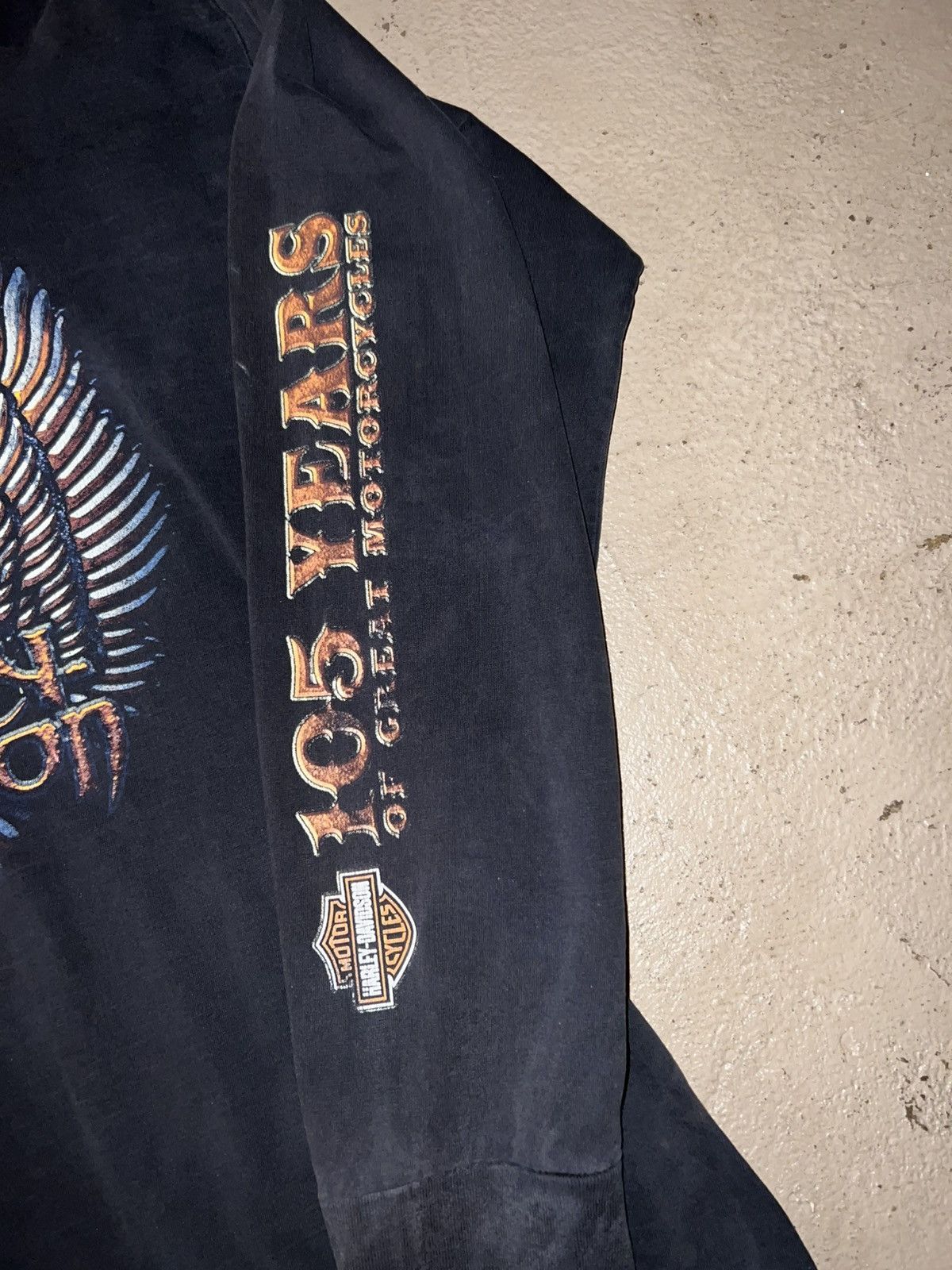 Harley Davidson Harley Davidson “105 Years of Great Motorcylces” Long sleeve Size US L / EU 52-54 / 3 - 4 Thumbnail