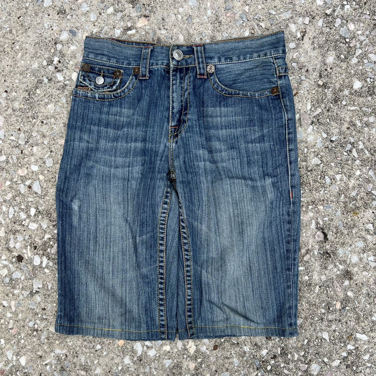 True Religion × Vintage “TRUE RELIGION” SHORT PANTS DENIM Size US 32 / EU 48 - 2 Thumbnail