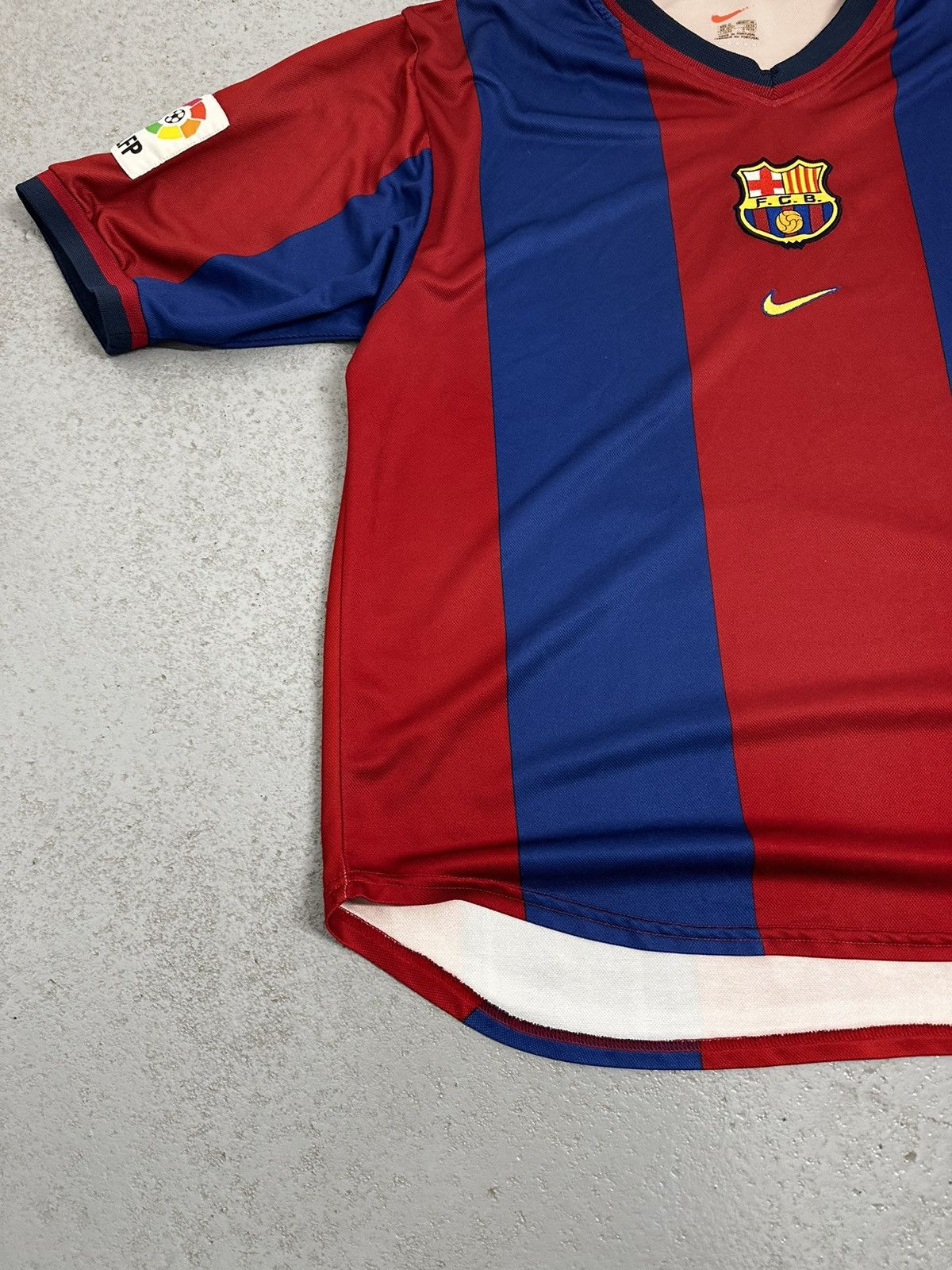 Nike Barcelona 1998/99 Nike Home Jersey Size US XL / EU 56 / 4 - 4 Thumbnail