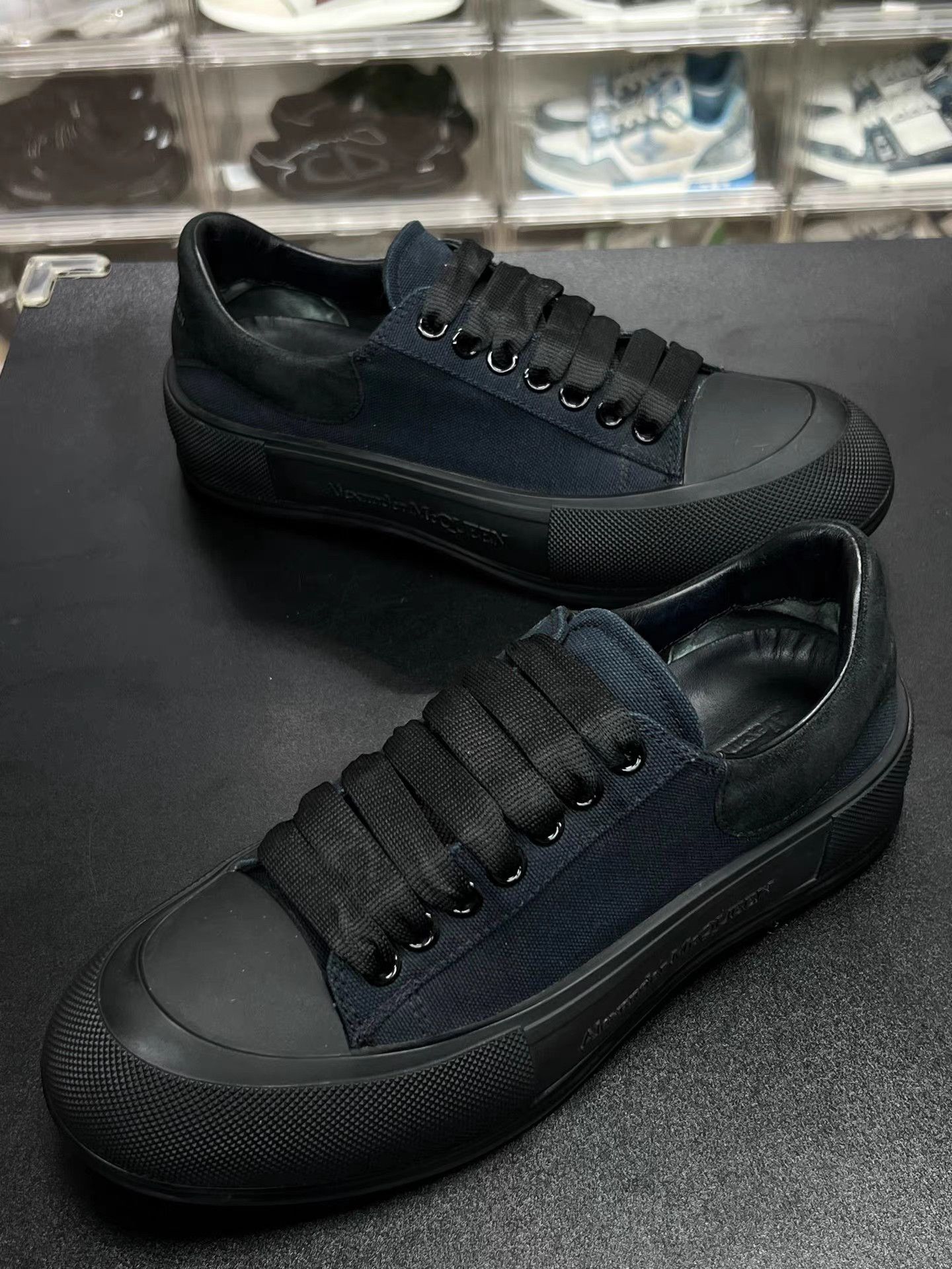 Alexander McQueen MCQ Deck Low-Top Sneakers K15 Size US 7 / EU 40 - 1 Thumbnail