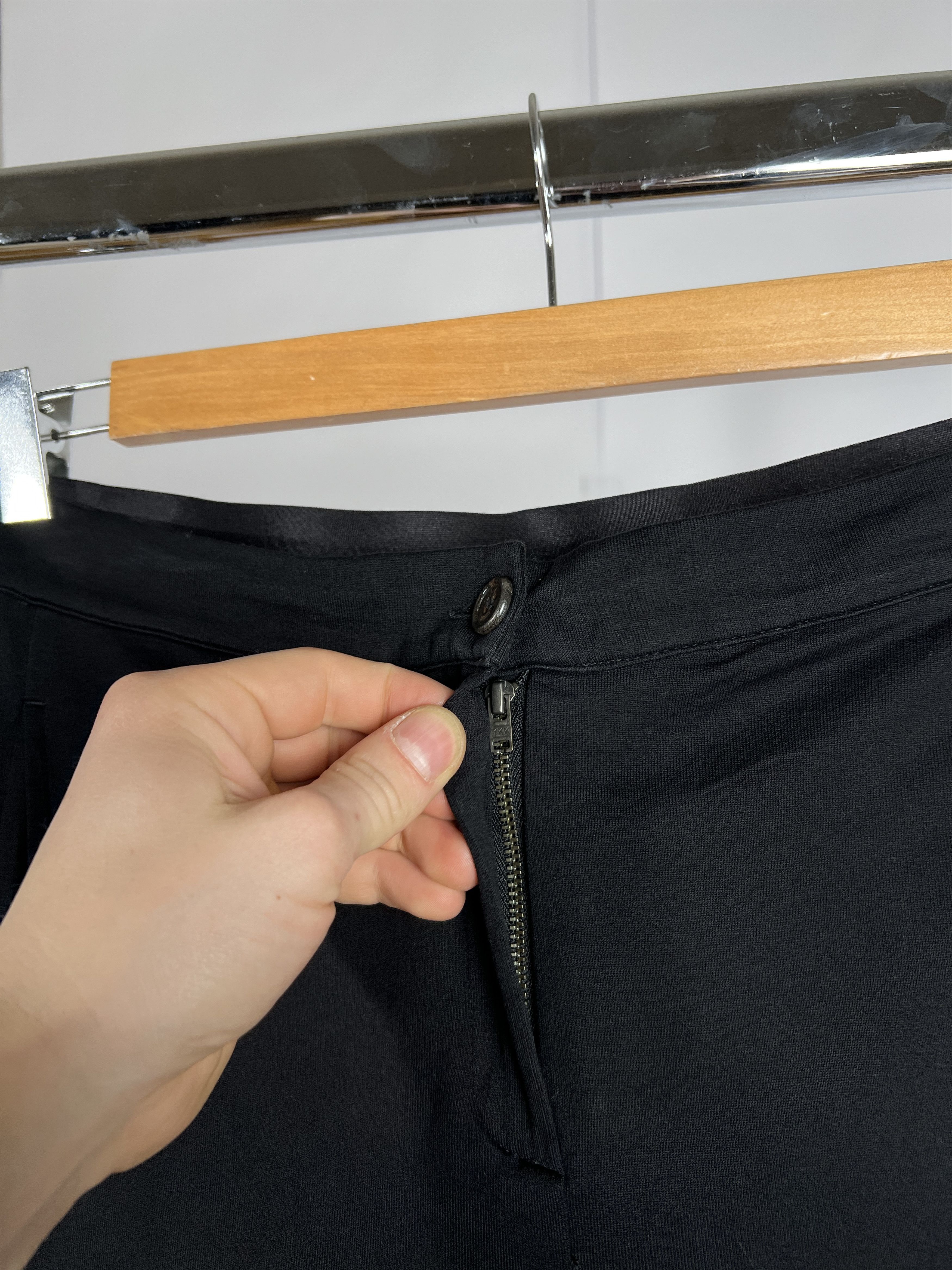 Ann Demeulemeester Ann Demeulemeester Pants Size 26" / US 2 / IT 38 - 6 Thumbnail