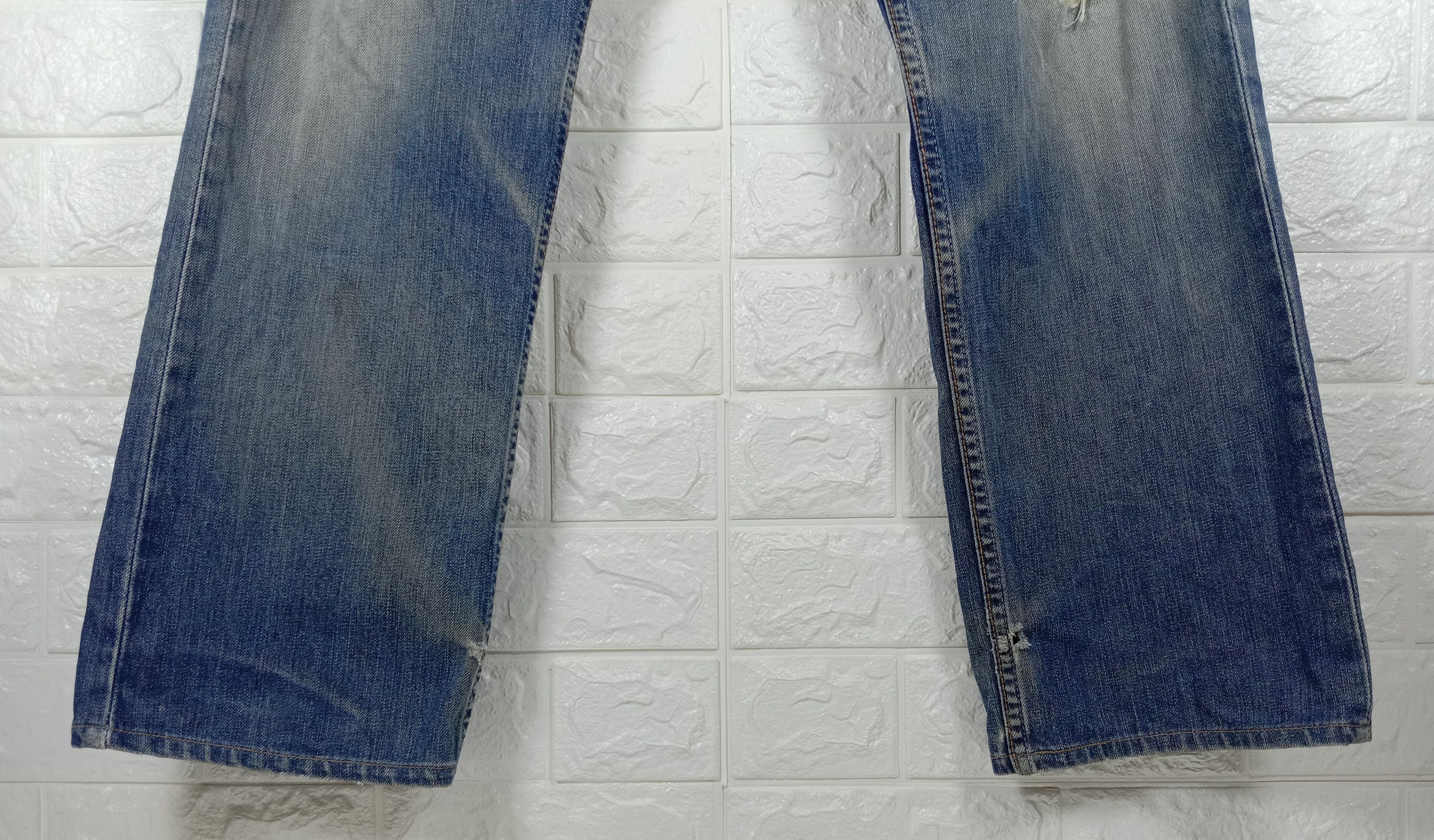Levi's Vintage Levi’s 501 Jeans Rusty Distressed Denim Size US 30 / EU 46 - 4 Thumbnail