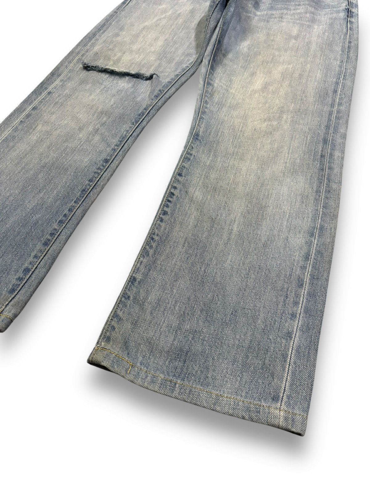 Uniqlo Vintage Uniqlo Selvedge Regular Straight Distressed Jeans Size US 32 / EU 48 - 11 Thumbnail
