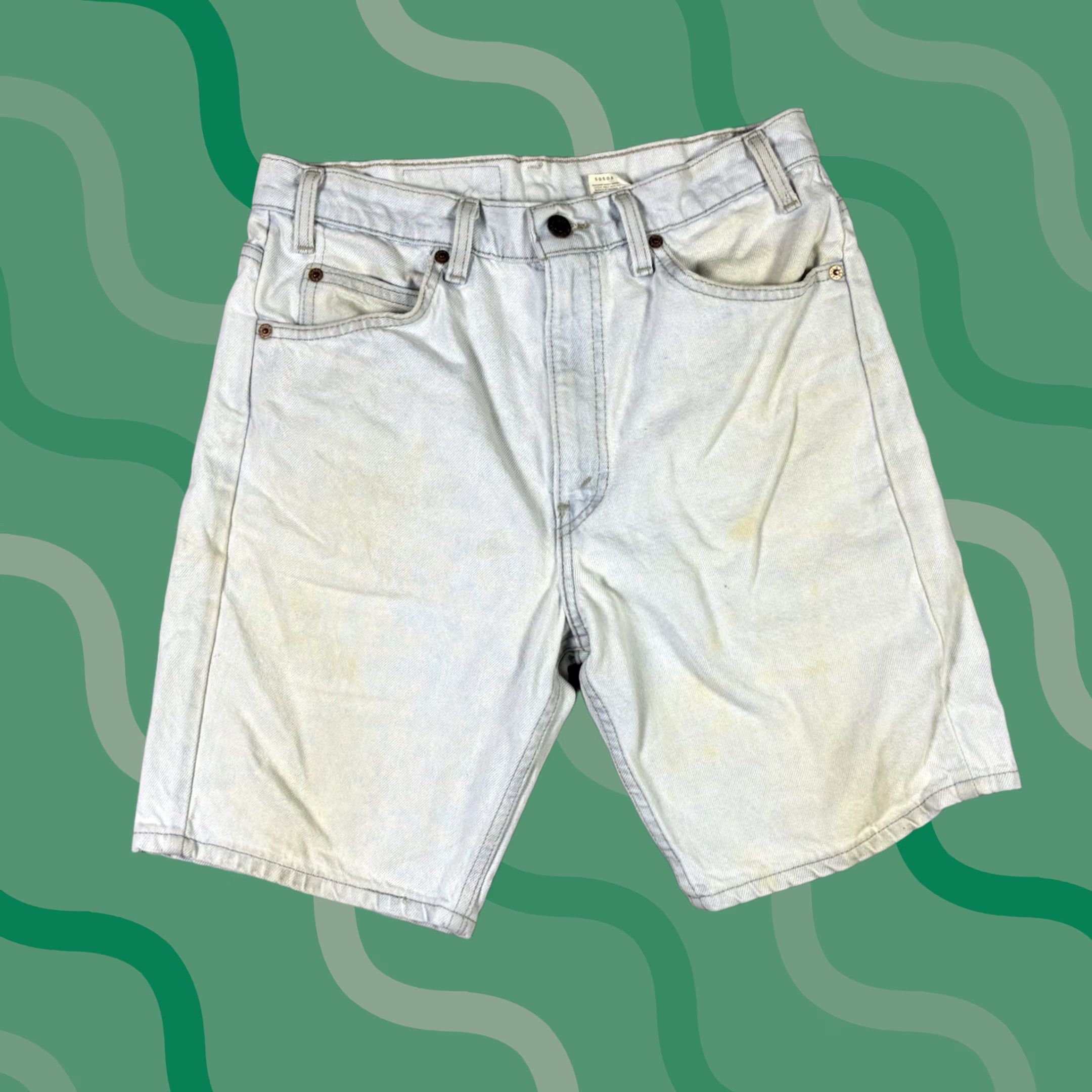 Levi's VINTAGE Levi's 505 Blue Light Wash Bermuda Shorts Mens 30 90s USA Tan Orange Tab Casual Jorts denim Size US 30 / EU 46 - 1 Thumbnail