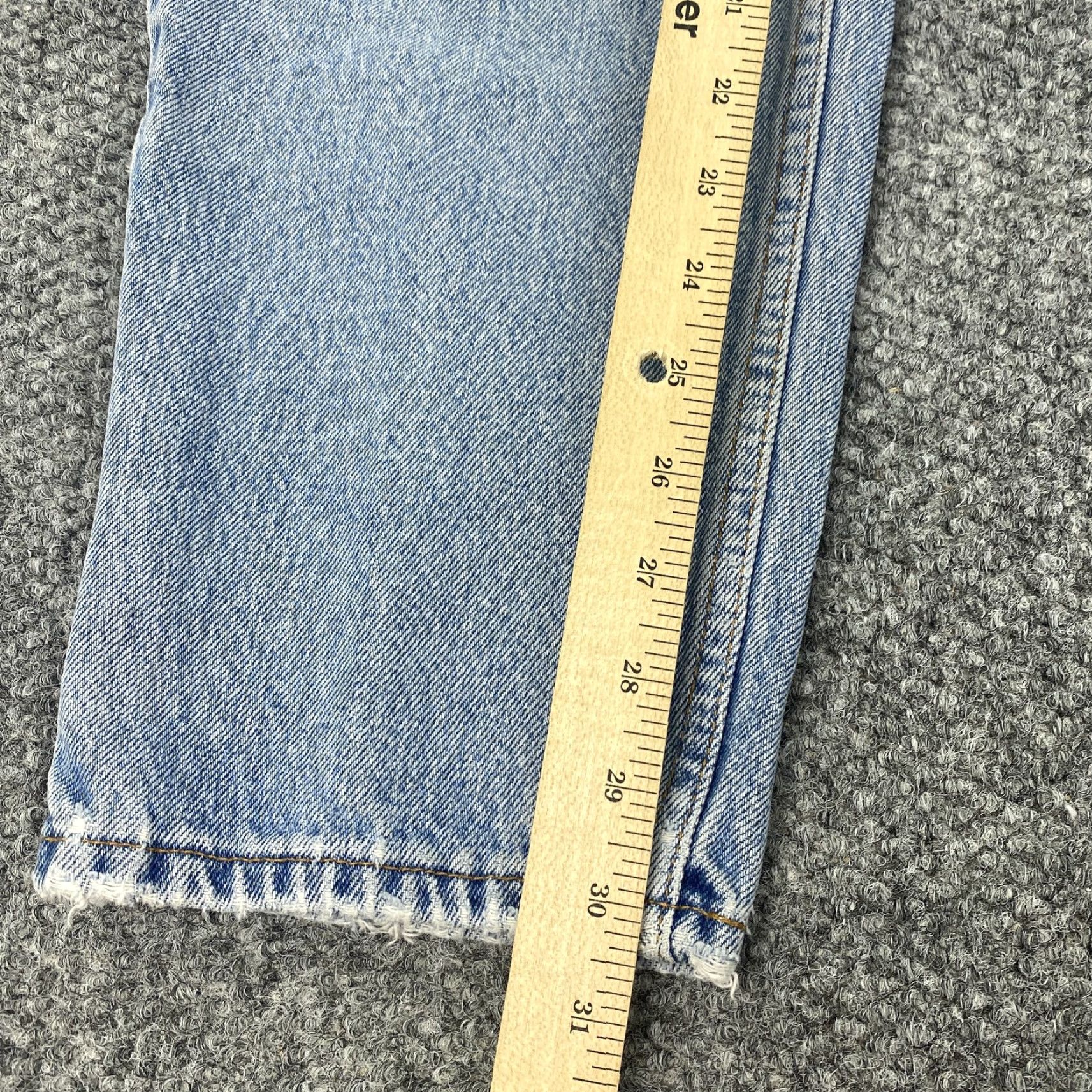 Levi's VINTAGE Levi's 560 Jeans Men 32x30 Casual Relaxed Fit Denim Distressed 90s Y2K Grunge Size US 32 / EU 48 - 4 Thumbnail