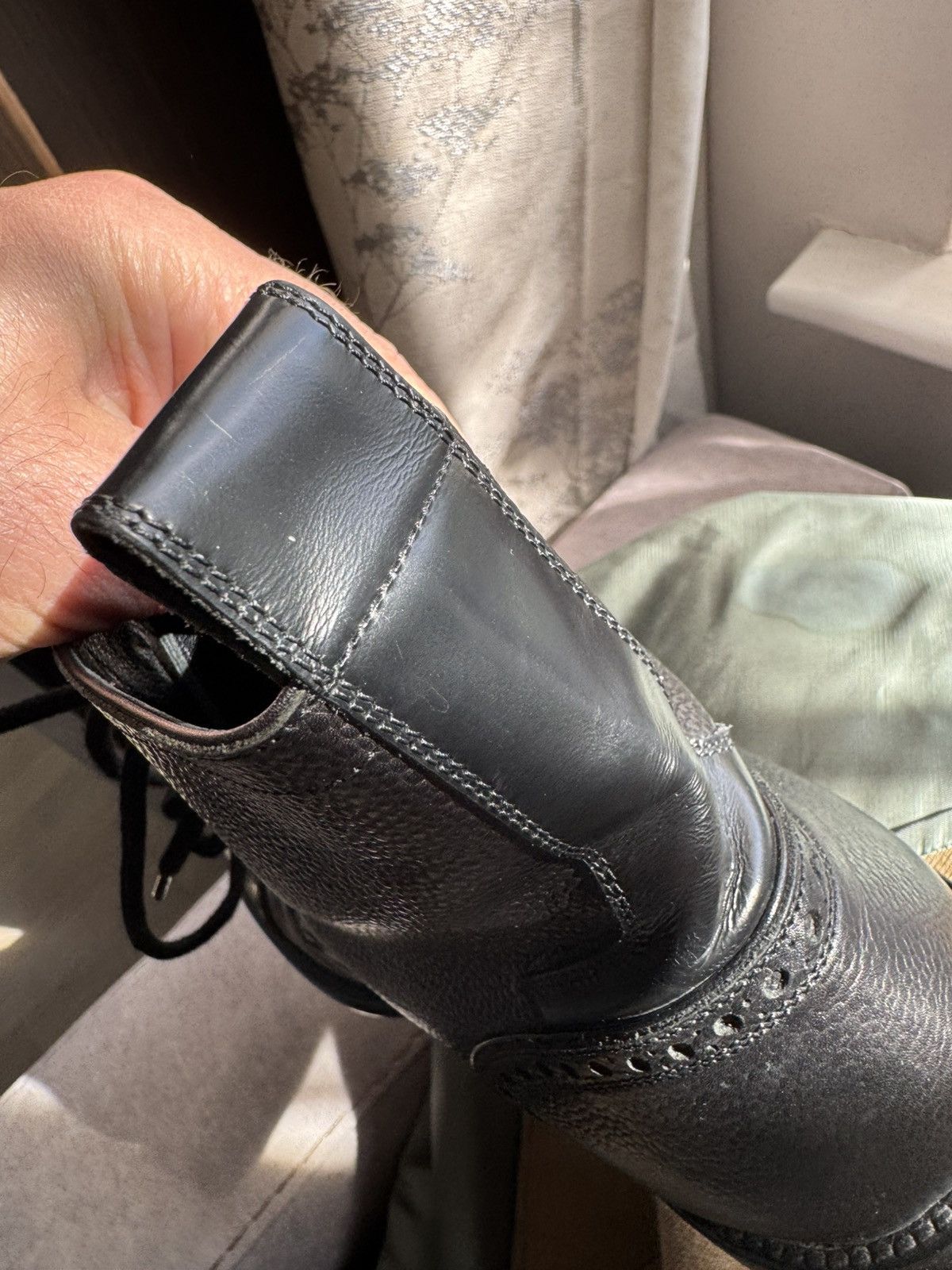 Louis Vuitton LOUIS VUITTON men boots marked sz UK 6 know the LV fit Size US 7 / EU 40 - 22 Thumbnail