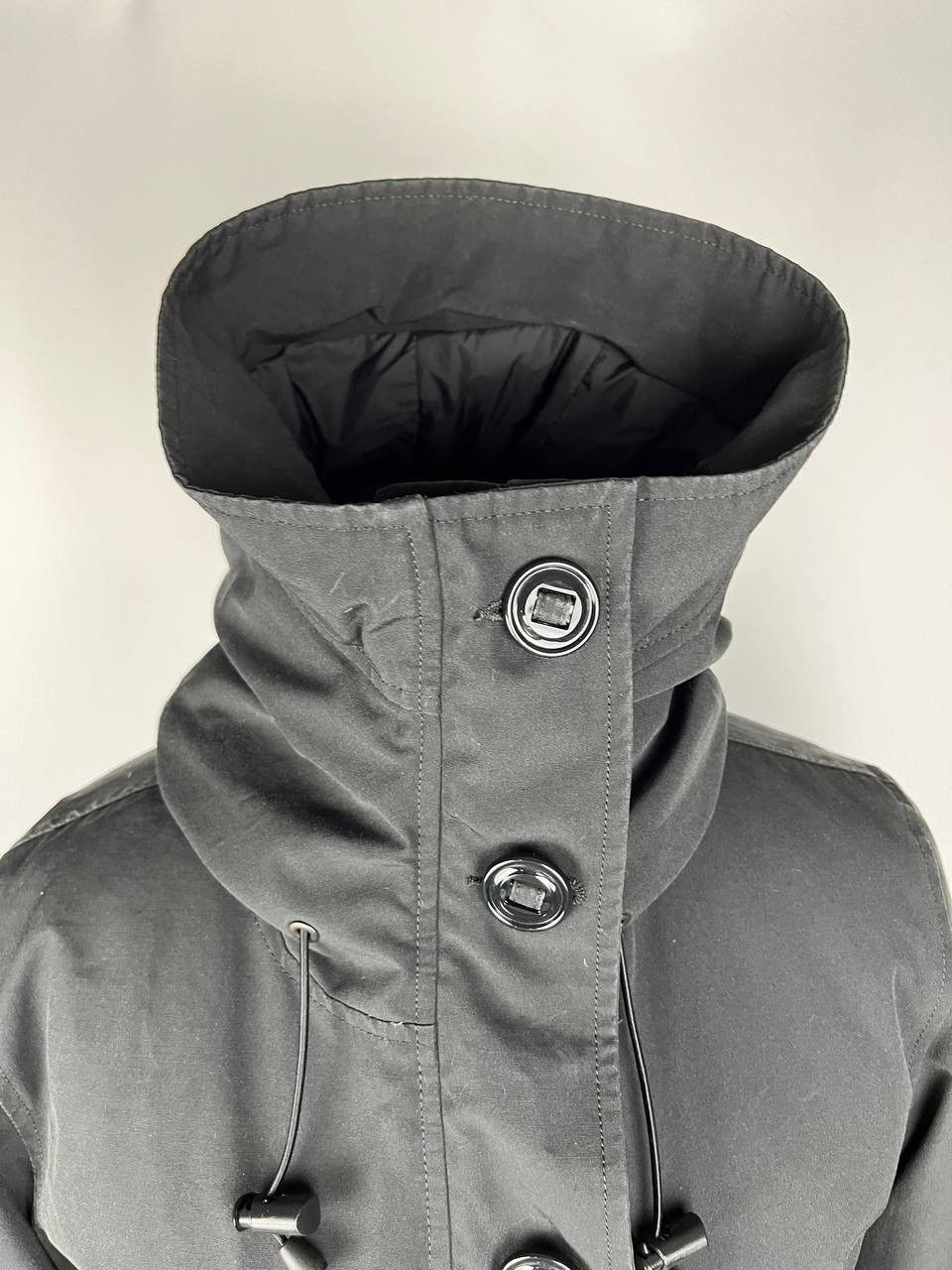 Canada Goose Canada Goose Women Black Down Jacket In USED CONDITION Size M / US 6-8 / IT 42-44 - 8 Thumbnail