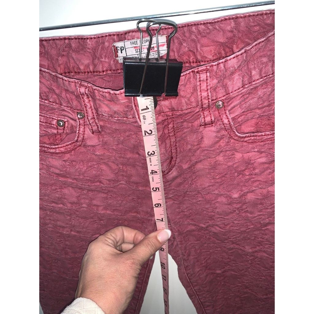 Free People Free People Women's Red Jacquard Textured Skinny Jeans Size 26" / US 2 / IT 38 - 8 Thumbnail