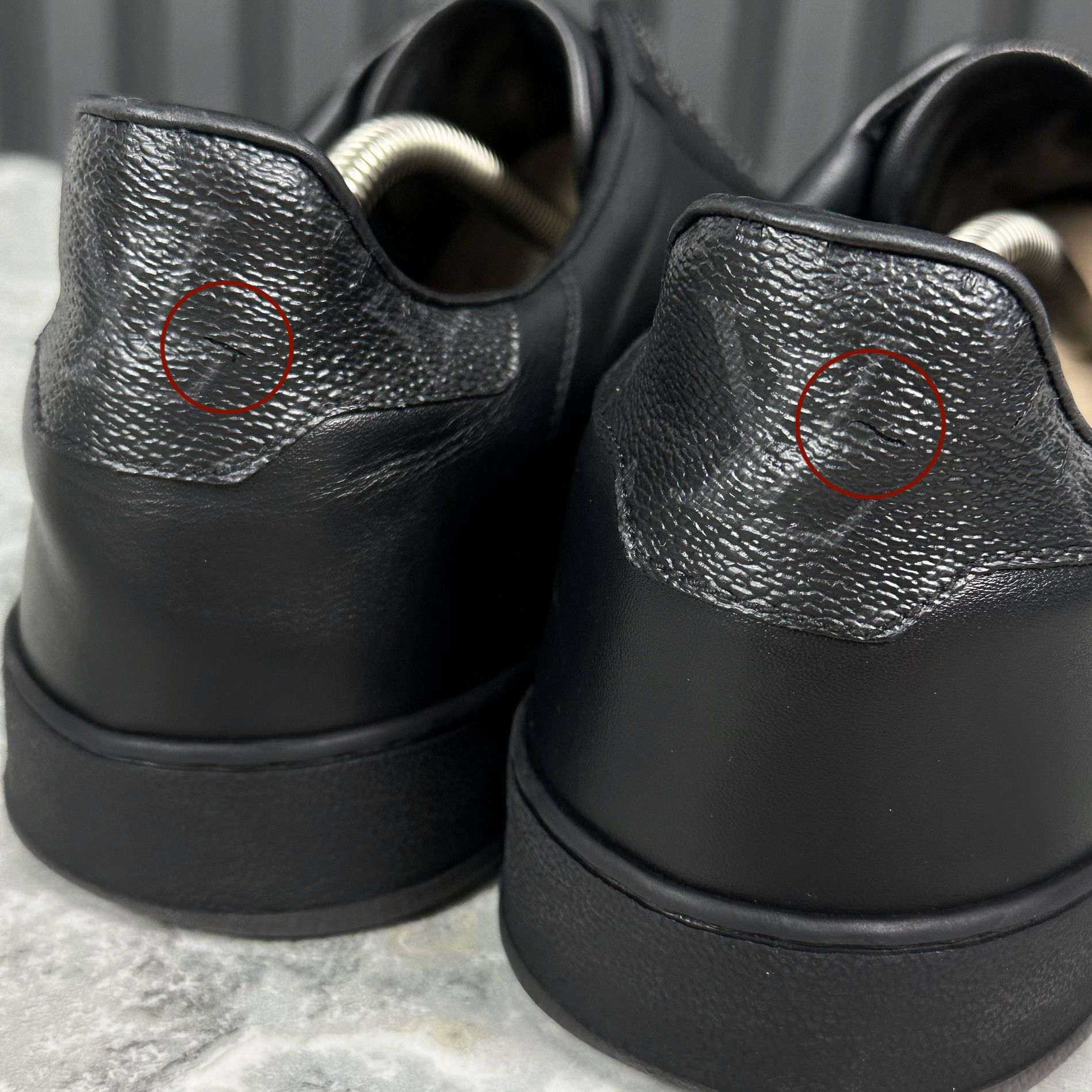Louis Vuitton Louis Vuitton Rivoli Sneaker Leather Monogram Canva Size US 8.5 / EU 41-42 - 23 Thumbnail