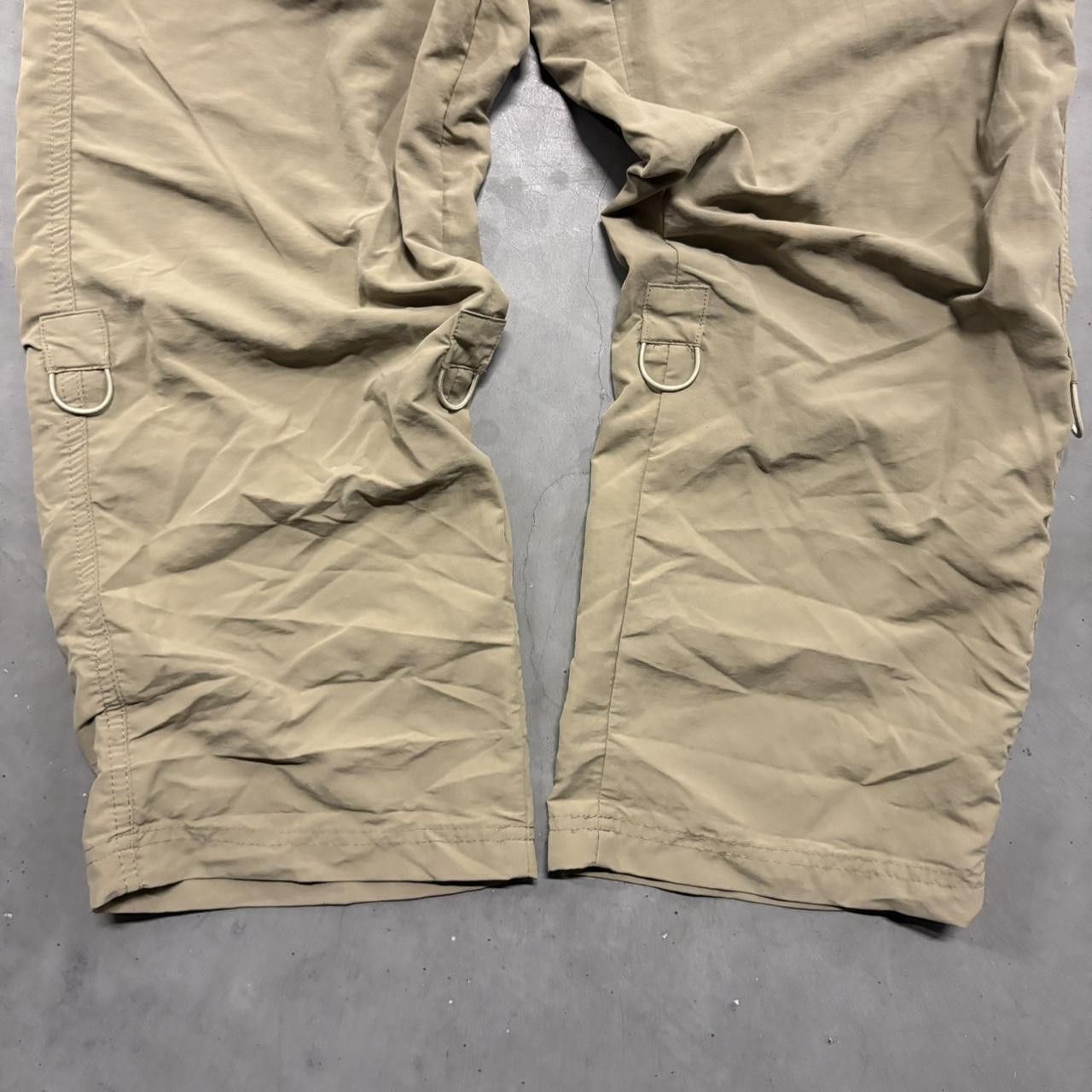 Vintage Vintage Y2K/2000s Baggy TrackPants Style Tan Cargo Pants with Zippers to become Shorts! Size US 34 / EU 50 - 3 Thumbnail