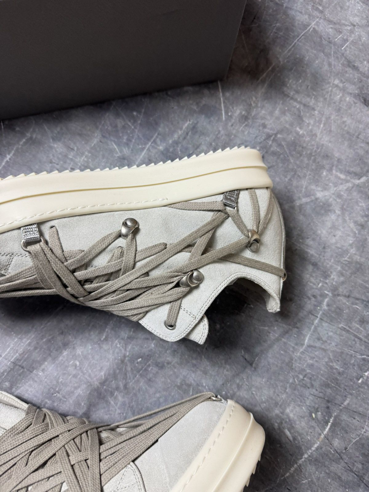 Rick Owens RICK OWENS MEGALACE LOW SNEAKS Size US 13 / EU 46 - 3 Thumbnail