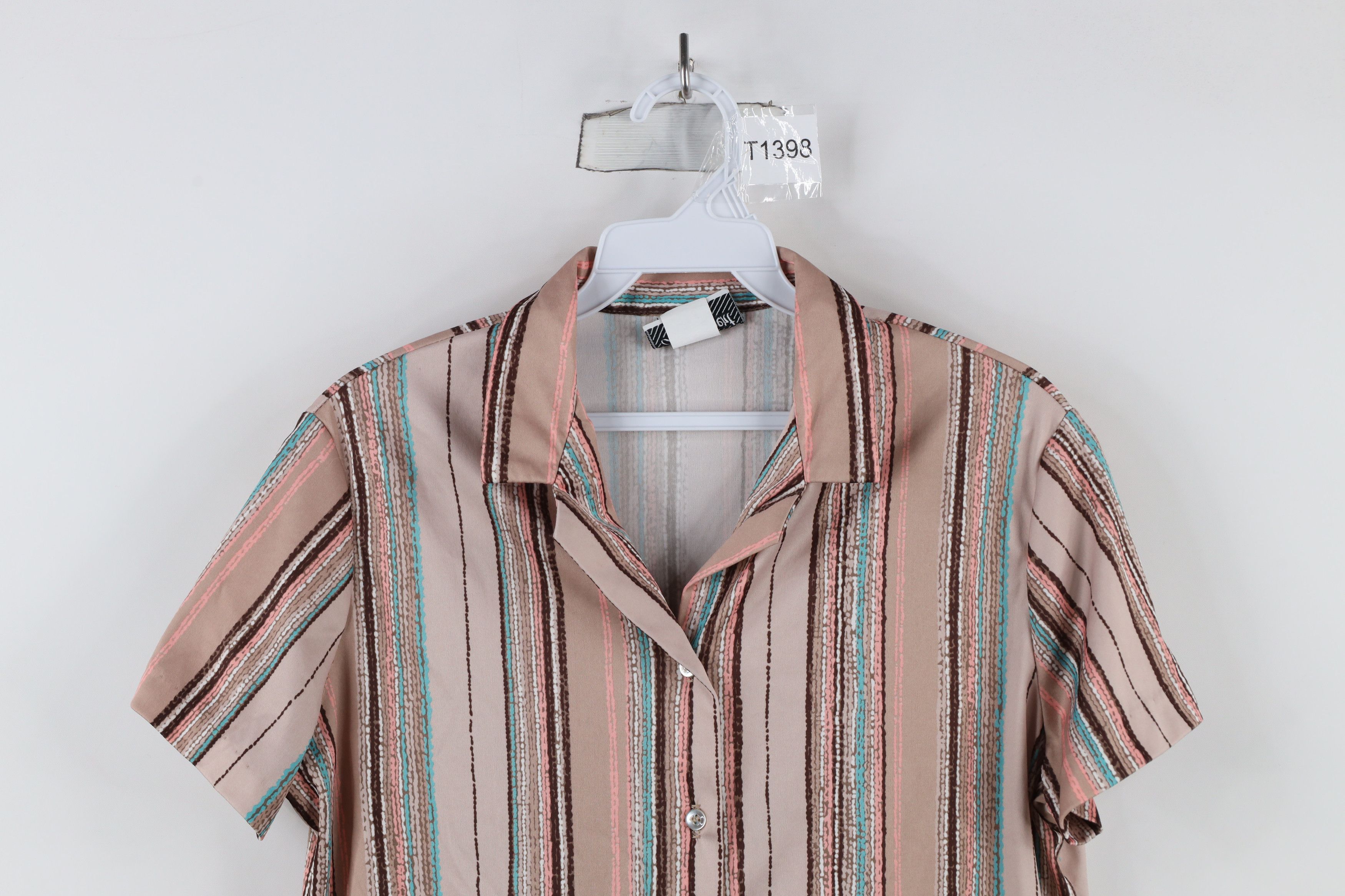 Vintage Vintage 70s Streetwear Knit Collared Button Shirt USA Size XXL / US 16-18 / IT 52-54 - 2 Thumbnail