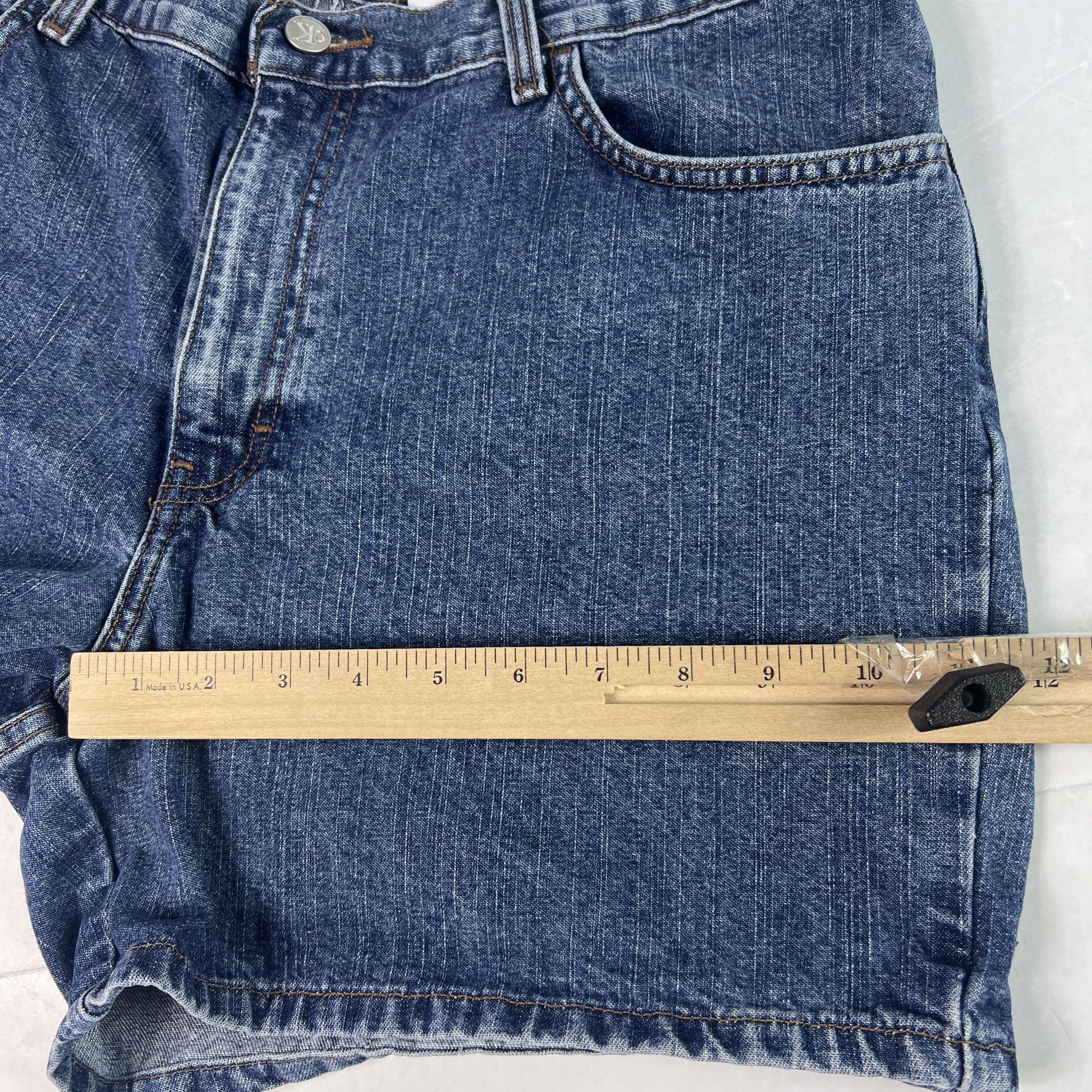Calvin Klein Y2K Calvin Klein Shorts High Rise Blue Denim Jorts No Tags Size 34" / US 12 / IT 48 - 14 Thumbnail