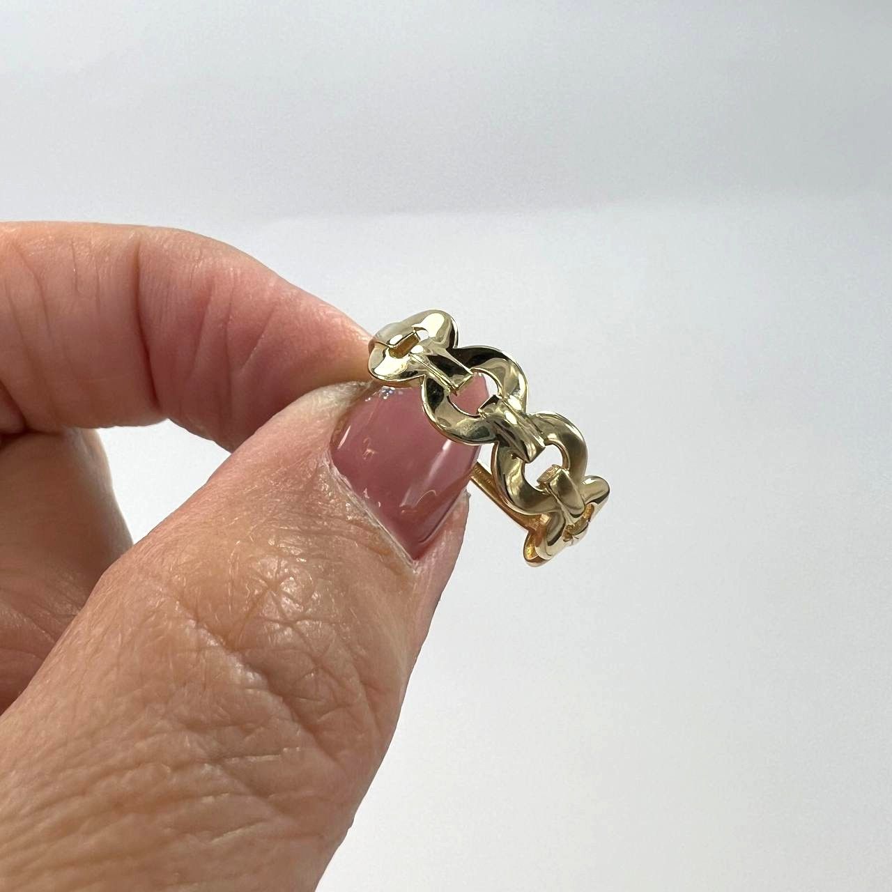 Other 14K yellow gold ring with a delicate and elegant design Size ONE SIZE - 2 Thumbnail
