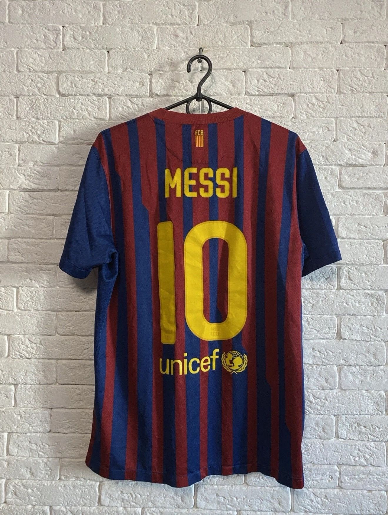 Nike Nike Barcelona Lionel Messi Jersey Sz M Size US M / EU 48-50 / 2 - 5 Thumbnail