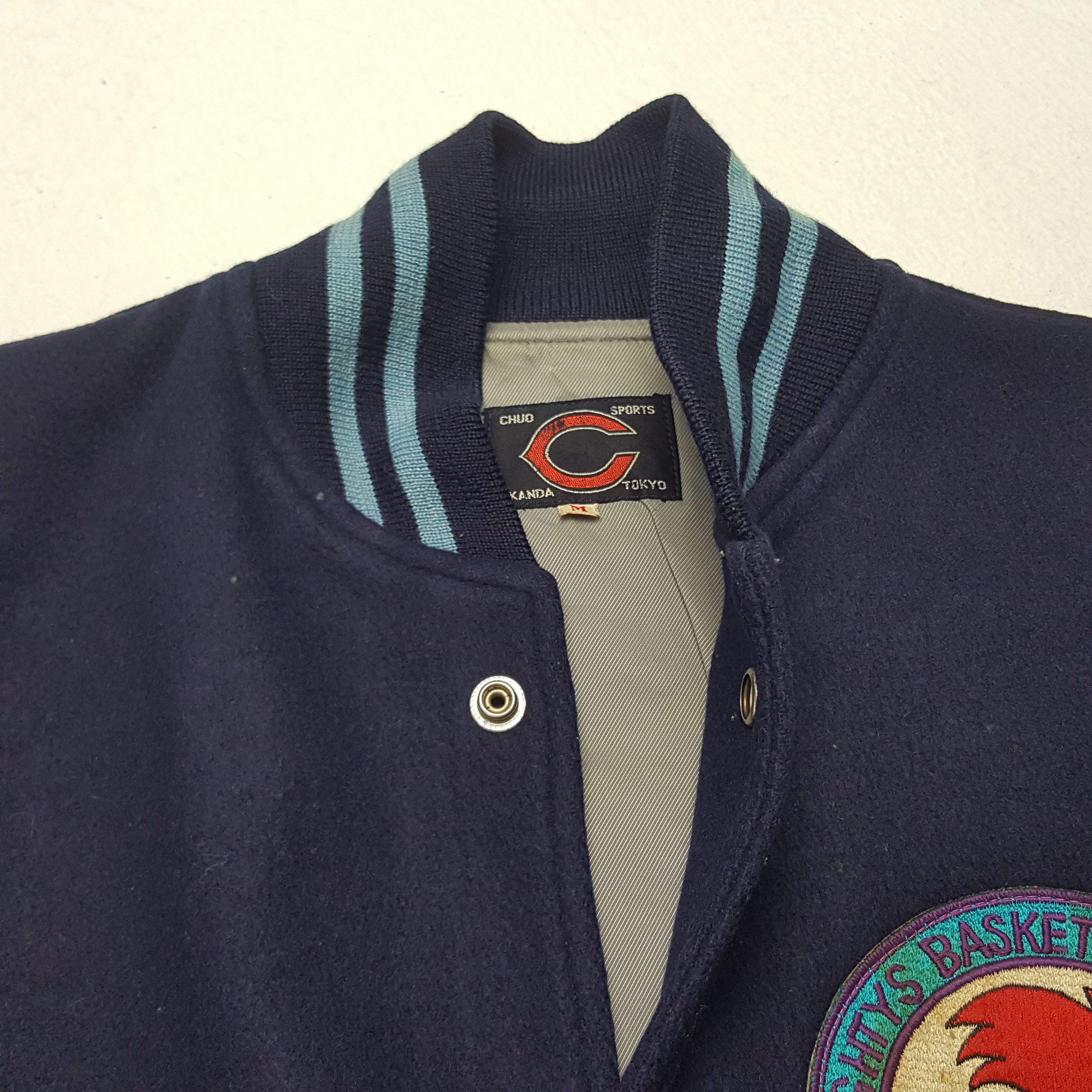 Vintage Vintage Eightys Basketball Team Sport Varsity Jacket Size US S / EU 44-46 / 1 - 4 Thumbnail