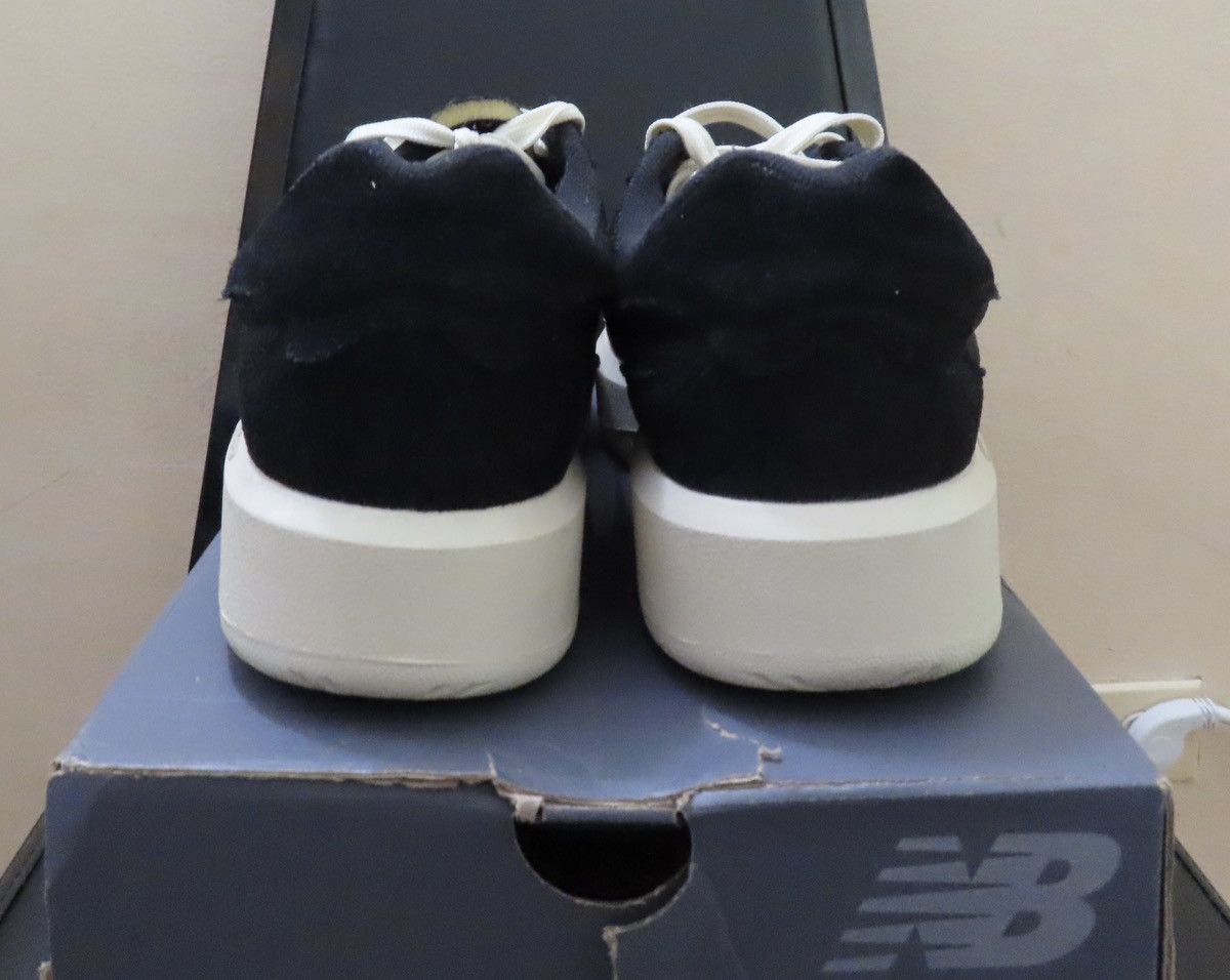 New Balance New Balance CT302 Size US 9 / EU 42 - 2 Thumbnail