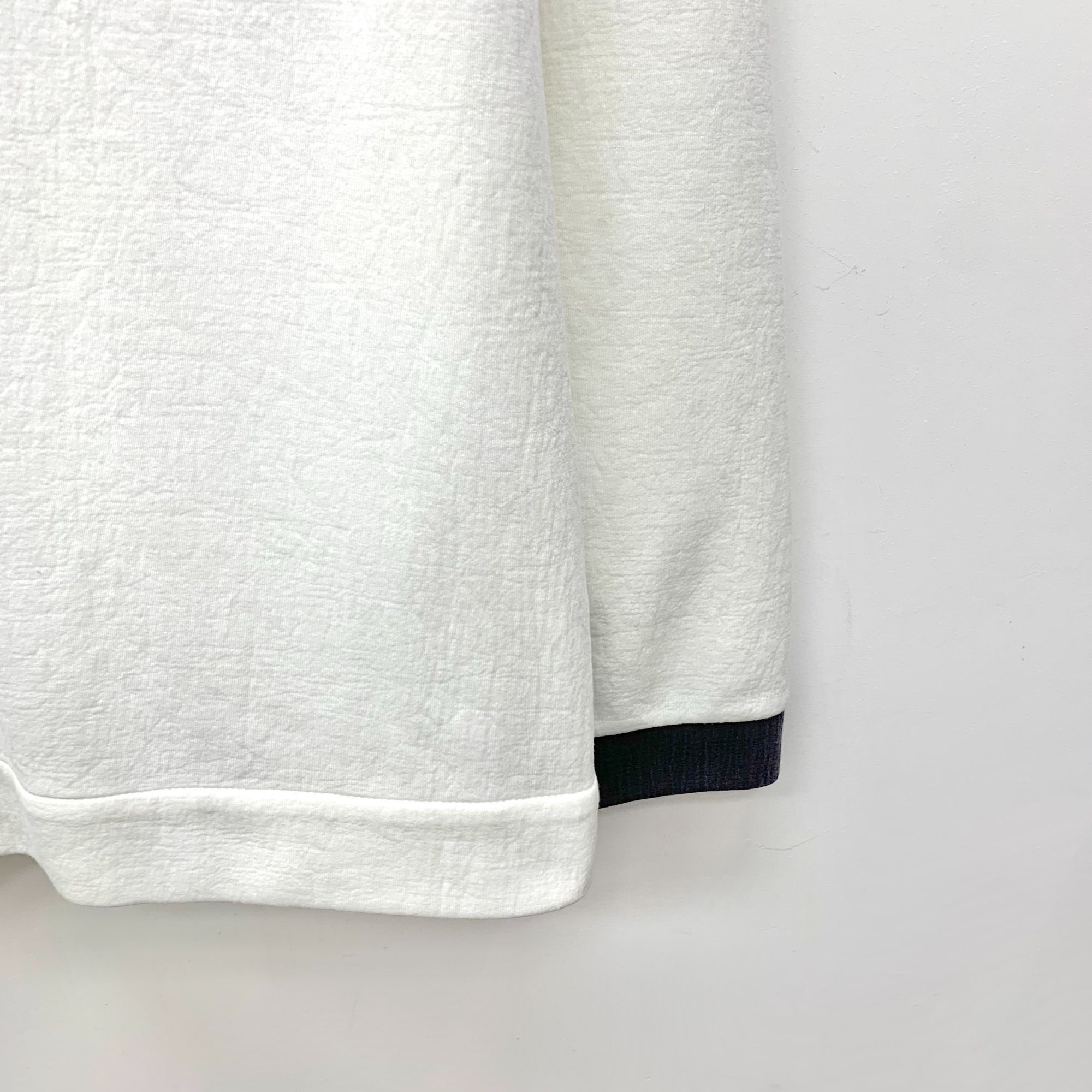 Fendi Fendi White Round-Neck Long-Sleeve Sweatshirt With Flocked P Size US L / EU 52-54 / 3 - 6 Thumbnail