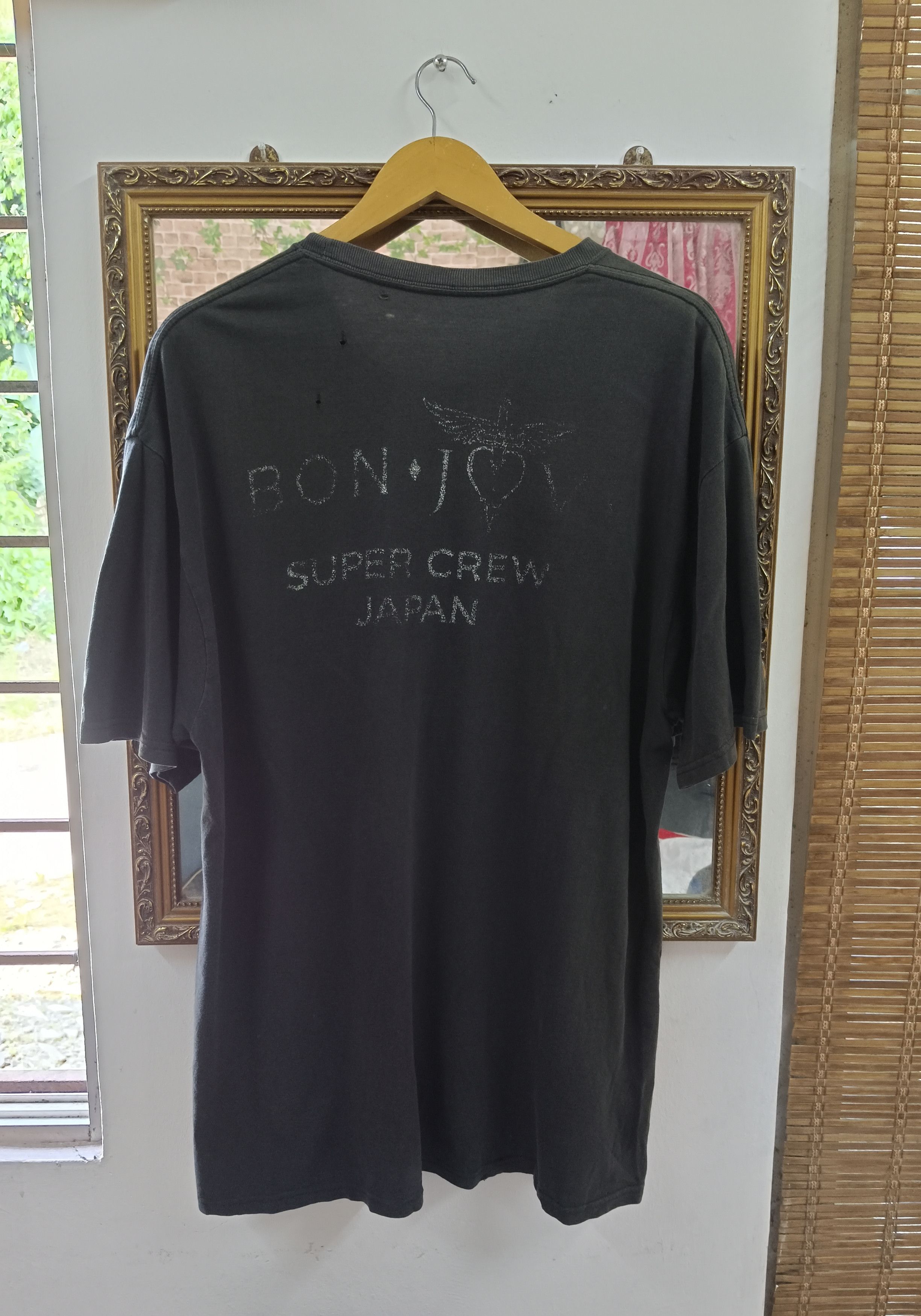 Bon Jovi × Hard Rock Cafe THRASHED BON JOVI X HARD ROCK CAFE Size US XL / EU 56 / 4 - 1 Thumbnail