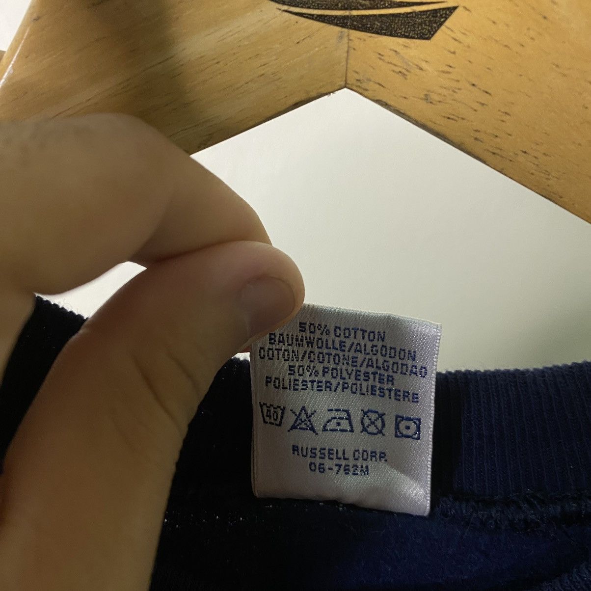 Vintage Vintage 1990s Northbrook C of E School Sweatshirt Size US S / EU 44-46 / 1 - 4 Thumbnail