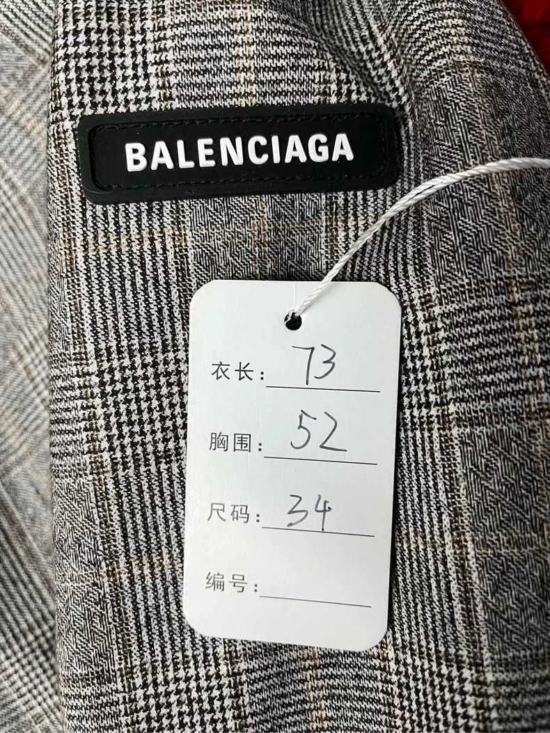 Balenciaga Balenciaga Grey Plaid Cuffmark Suit 2502-Nextarrow Size XXS / US 00 / IT 34 - 5 Thumbnail