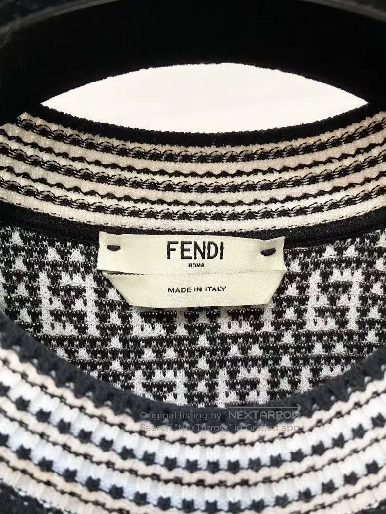 Fendi Fendi Logo Knit Short Sleeve Size XS / US 0-2 / IT 36-38 - 3 Thumbnail