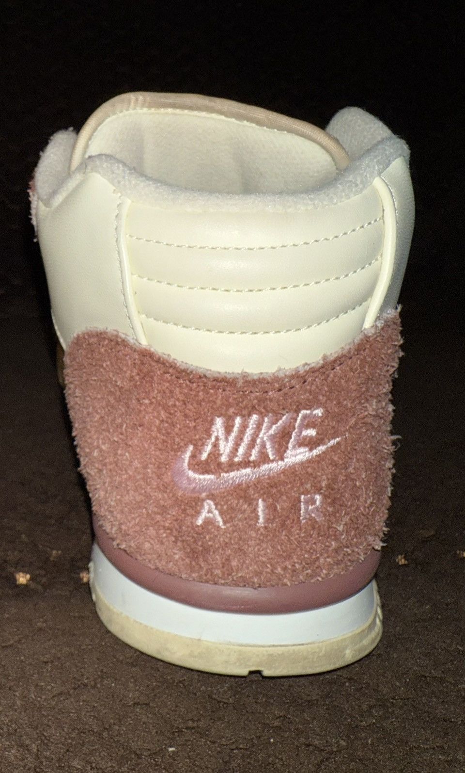 Nike Nike Air Trainer 1 “Valentine’s Day” Shaggy Suede, EXC 8mens Size US 8 / EU 41 - 12 Thumbnail