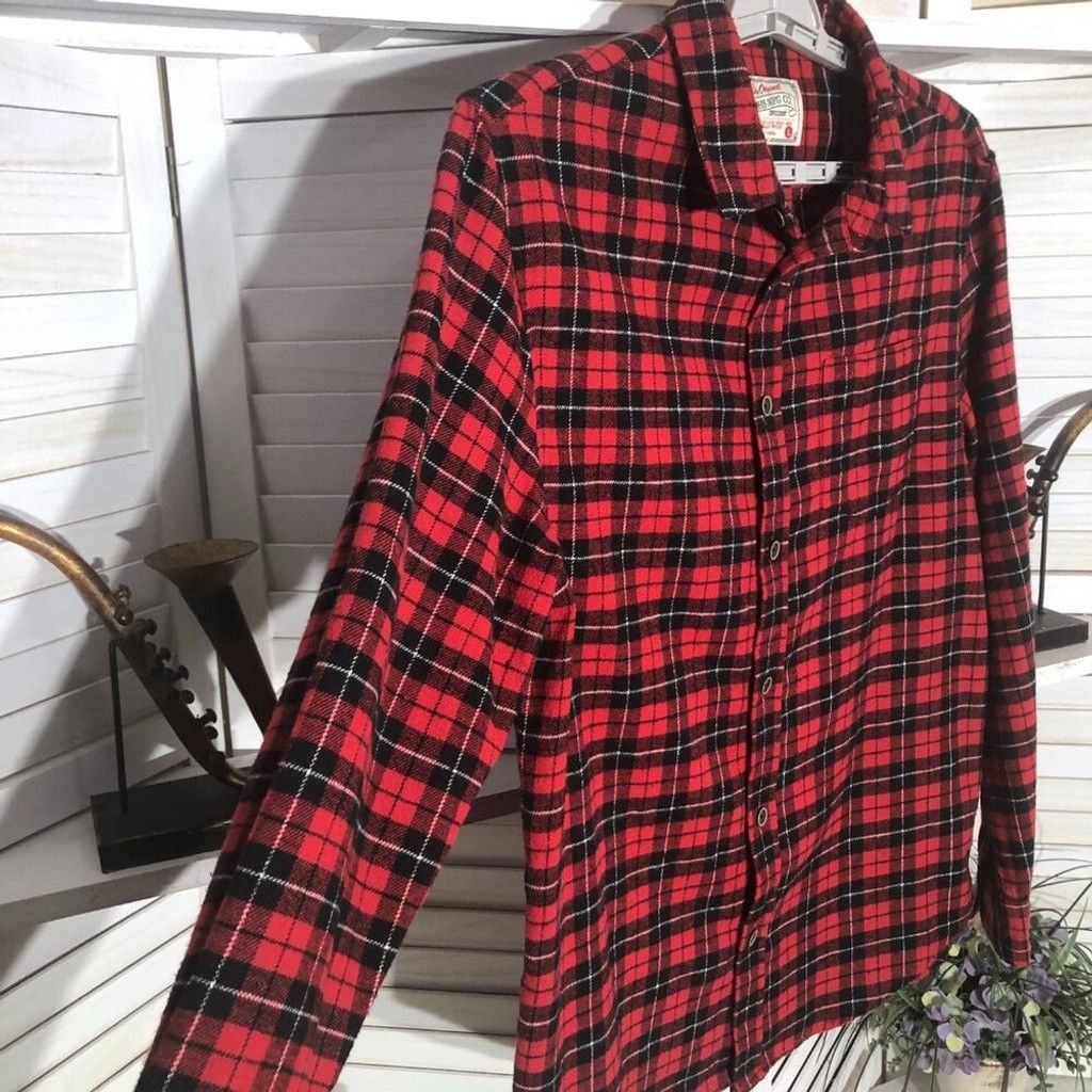 Vintage red black plaid flannel shirt long sleeves fleece sz L Size US L / EU 52-54 / 3 - 3 Thumbnail