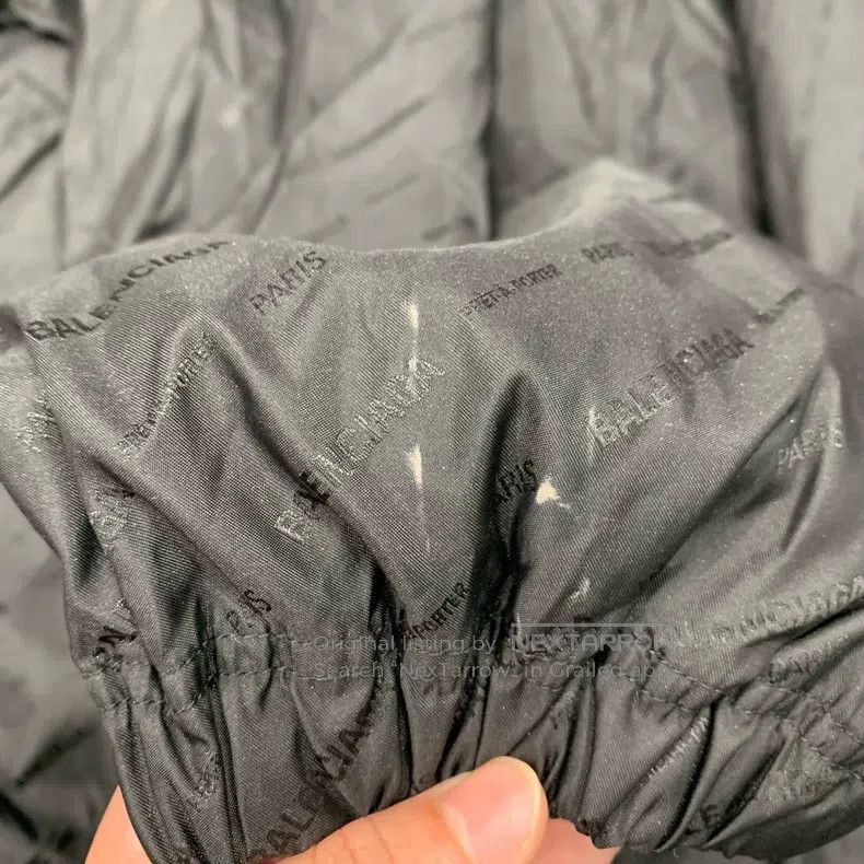 Balenciaga Balenciaga Black Barrage Printed Windbreaker Jacket Size US XS / EU 42 / 0 - 7 Thumbnail