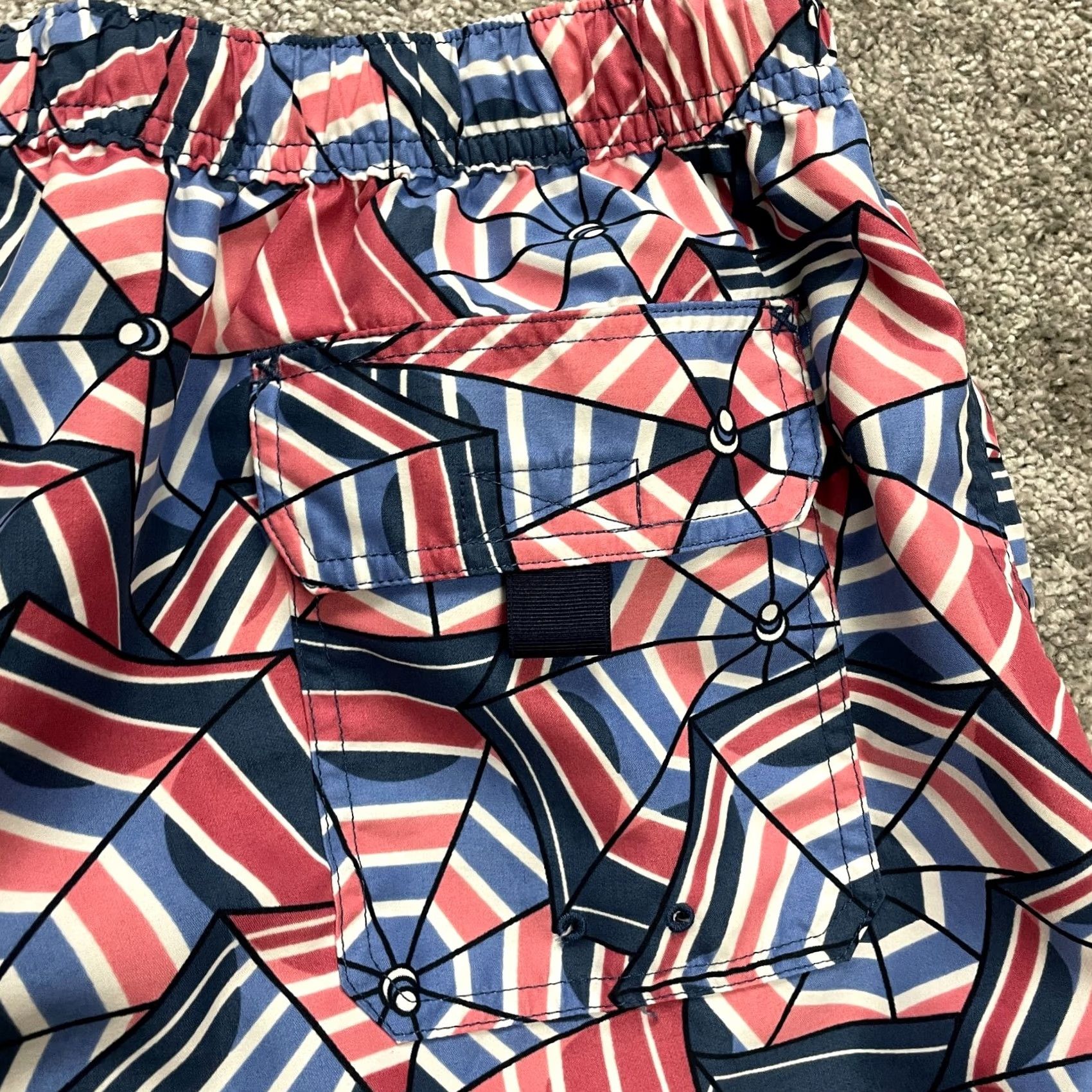 Vineyard Vines Vineyard Vines Swim Trunks Mens Large Multicolor Elastic Waist Size US 33 - 3 Thumbnail