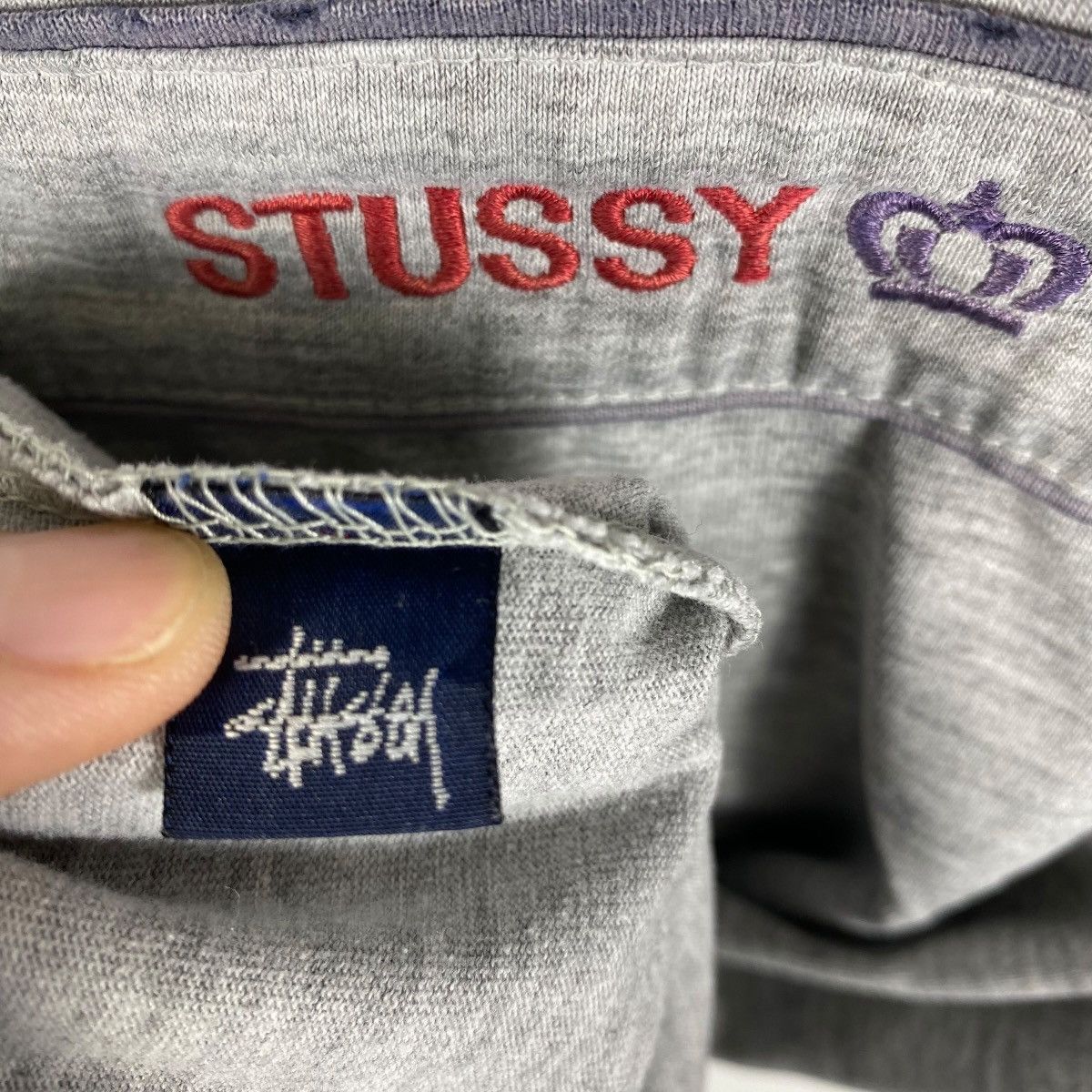 Stussy Vintage 90's STUSSY CROWN Small Embroidery Logo Tee Shirt Size US M / EU 48-50 / 2 - 7 Thumbnail