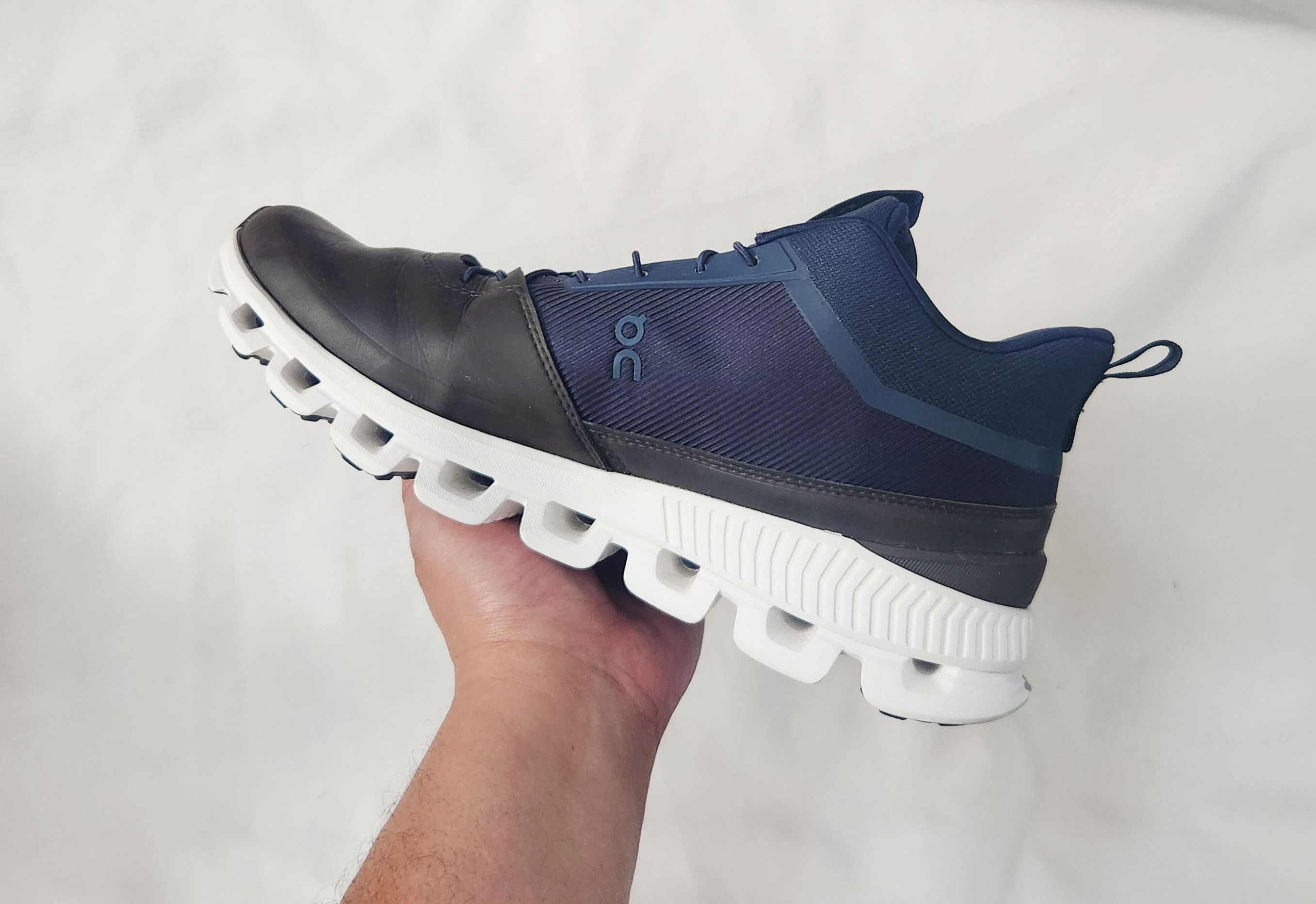 On On Running Cloud Hi Ink Brown Navy Blue Men's SZ 10 sneaker Size US 10 / EU 43 - 4 Thumbnail