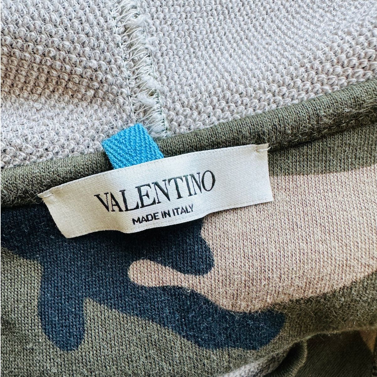 Valentino Valentino Army Green Camo Print Blue Stars Front Zip Hoodie Size US S / EU 44-46 / 1 - 7 Thumbnail