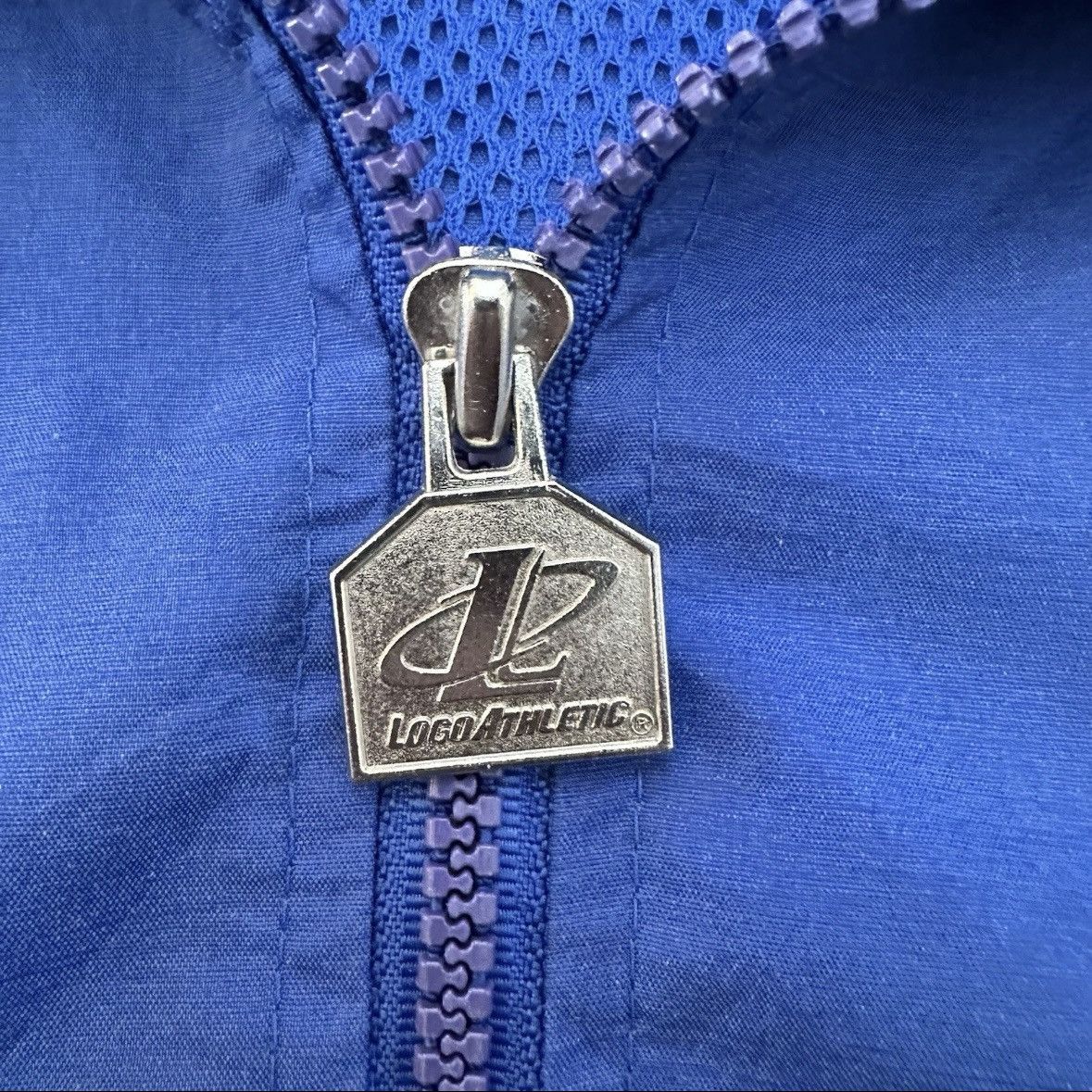 Logo Athletic Logo Athletic Blue vintage Indianapolis Colts Windbreaker L Size US L / EU 52-54 / 3 - 4 Thumbnail