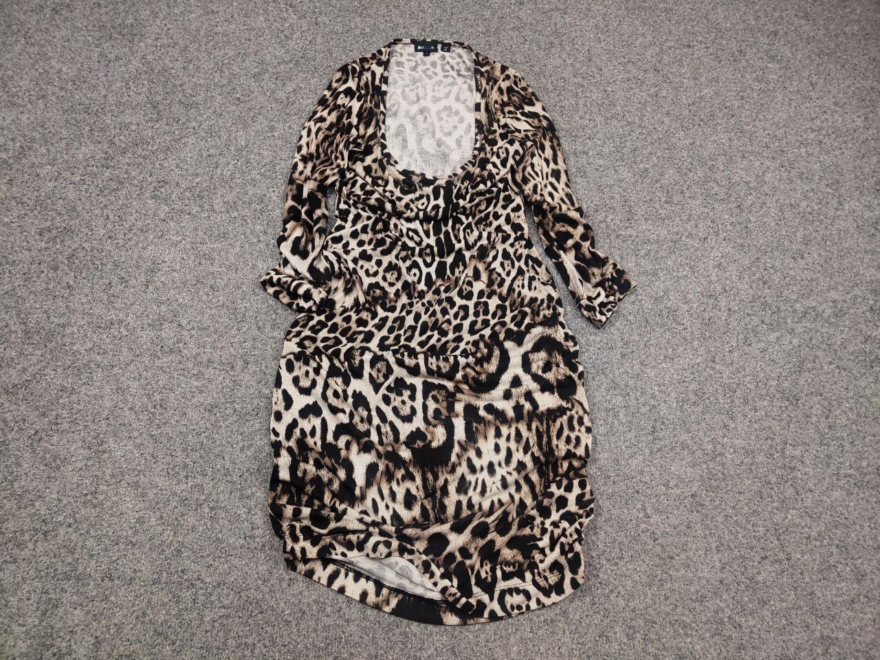 Just Cavalli Just Cavalli Design Leopard Animal Beige Print Midi Dress Size S / US 4 / IT 40 - 2 Thumbnail