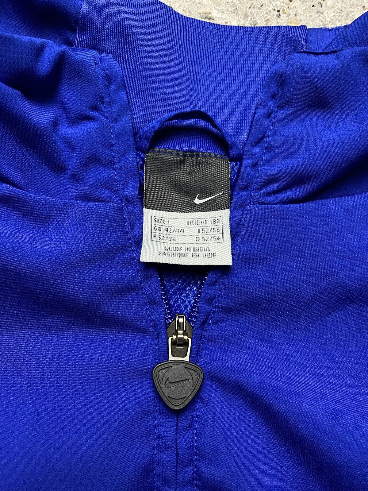Nike Nike manchester united vintage windbreaker blue 2005-06 Size US L / EU 52-54 / 3 - 5 Thumbnail