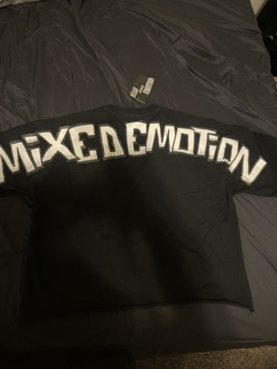 Other black “ monster “ cropped tee Size US XXL / EU 58 / 5 - 2 Thumbnail