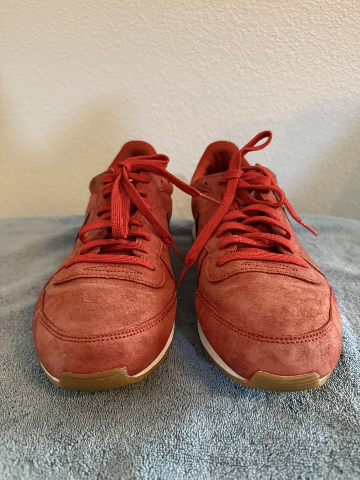 Nike Nike Internationalist Low-tops Size US 12 / EU 45 - 1 Thumbnail