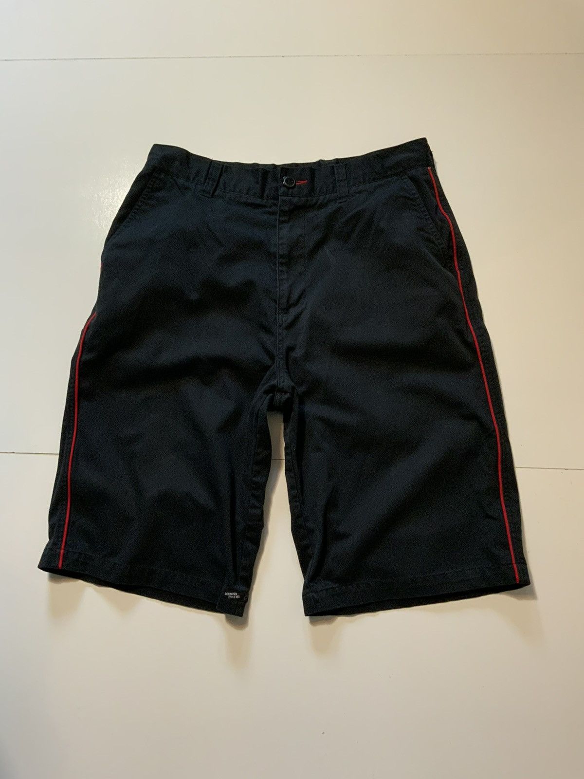 Vintage Vintage Y2K Counter Culture Skateboarding Black Shorts Size US 34 / EU 50 - 1 Thumbnail