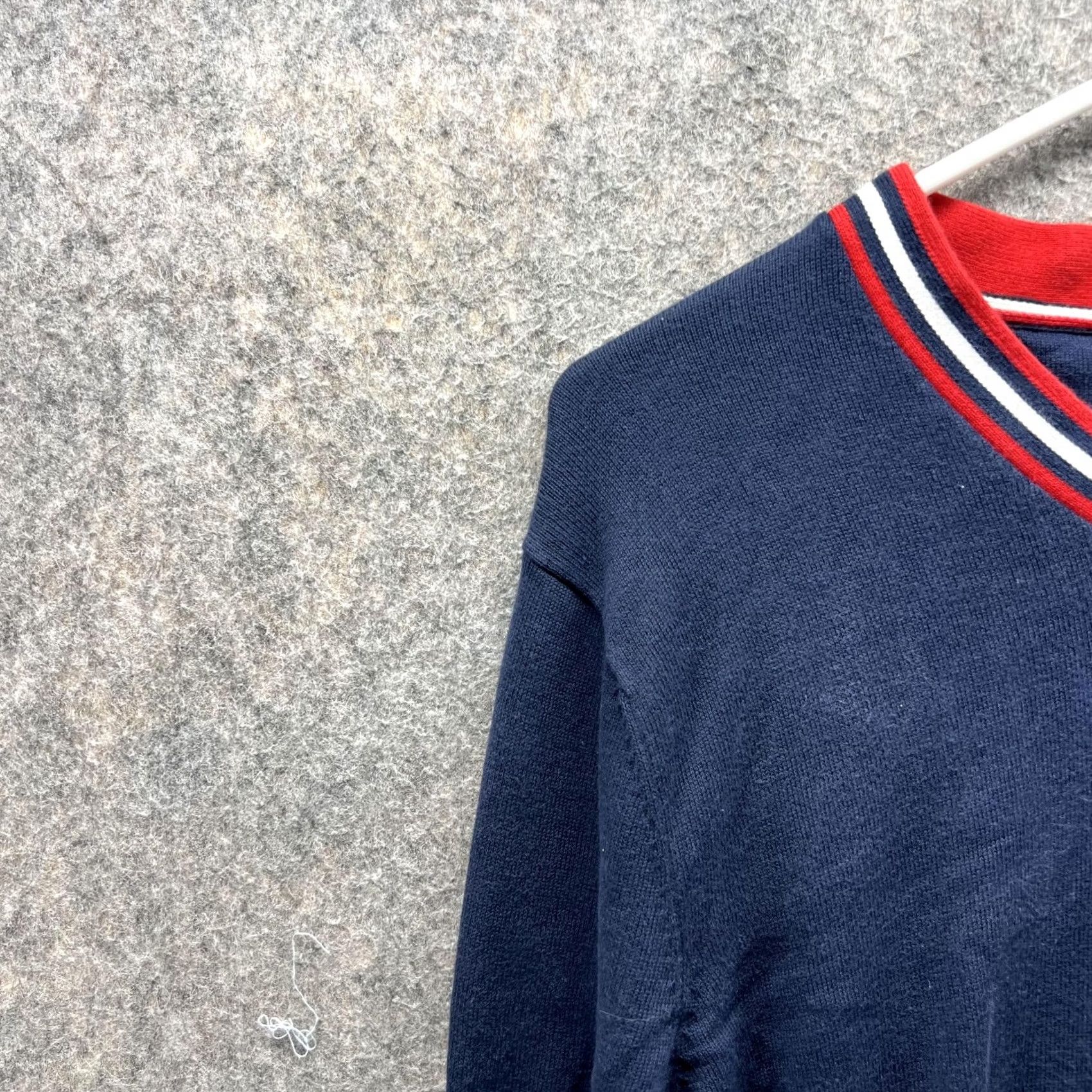 Tommy Hilfiger Tommy Hilfiger Men Medium Blue Navy Premium Cotton Sweatshirt Pullover V Neck Sweatshirt Pullover Tee? Size US M / EU 48-50 / 2 - 3 Thumbnail