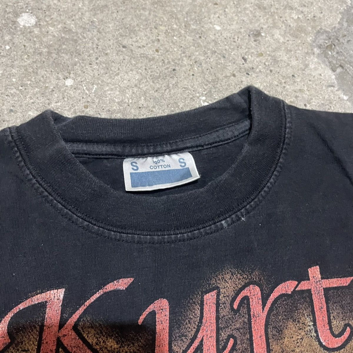 Band Tees Vintage 90s Nirvana Kurt Cobain t-shirt Size US S / EU 44-46 / 1 - 5 Thumbnail